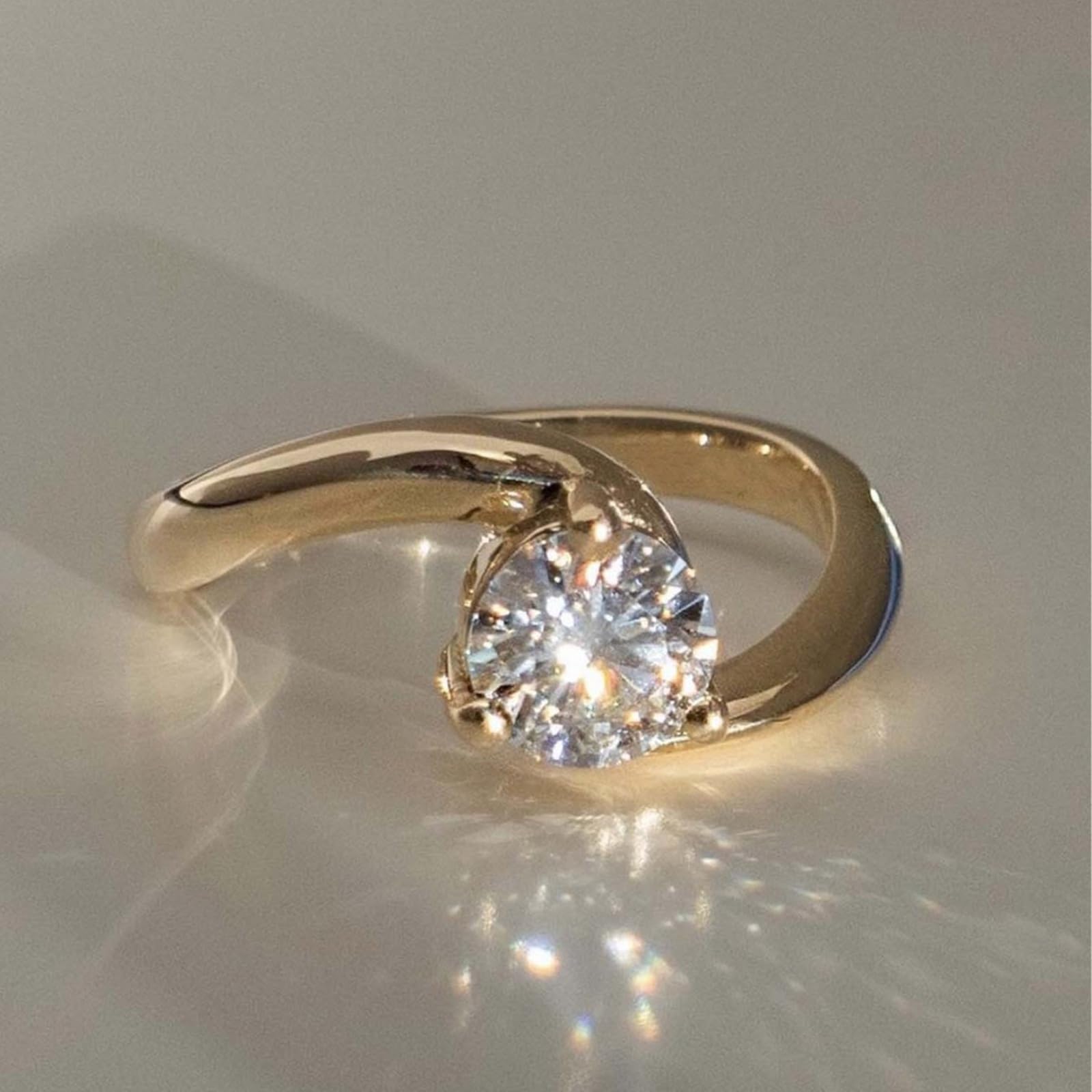 Anelli da Donna Vintage, Oro 9K/14K/18K Set di 2 Anelli ondulati con moissanite da 6,5 mm e 1 carato