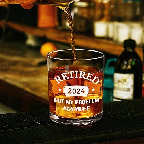 Miniatura 4 de DAZLUTE Regalos de jubilación para hombres, vaso de whisky para jubilados 2024 Not My Problem Anymore, regalos divertidos para jefe, compañero de