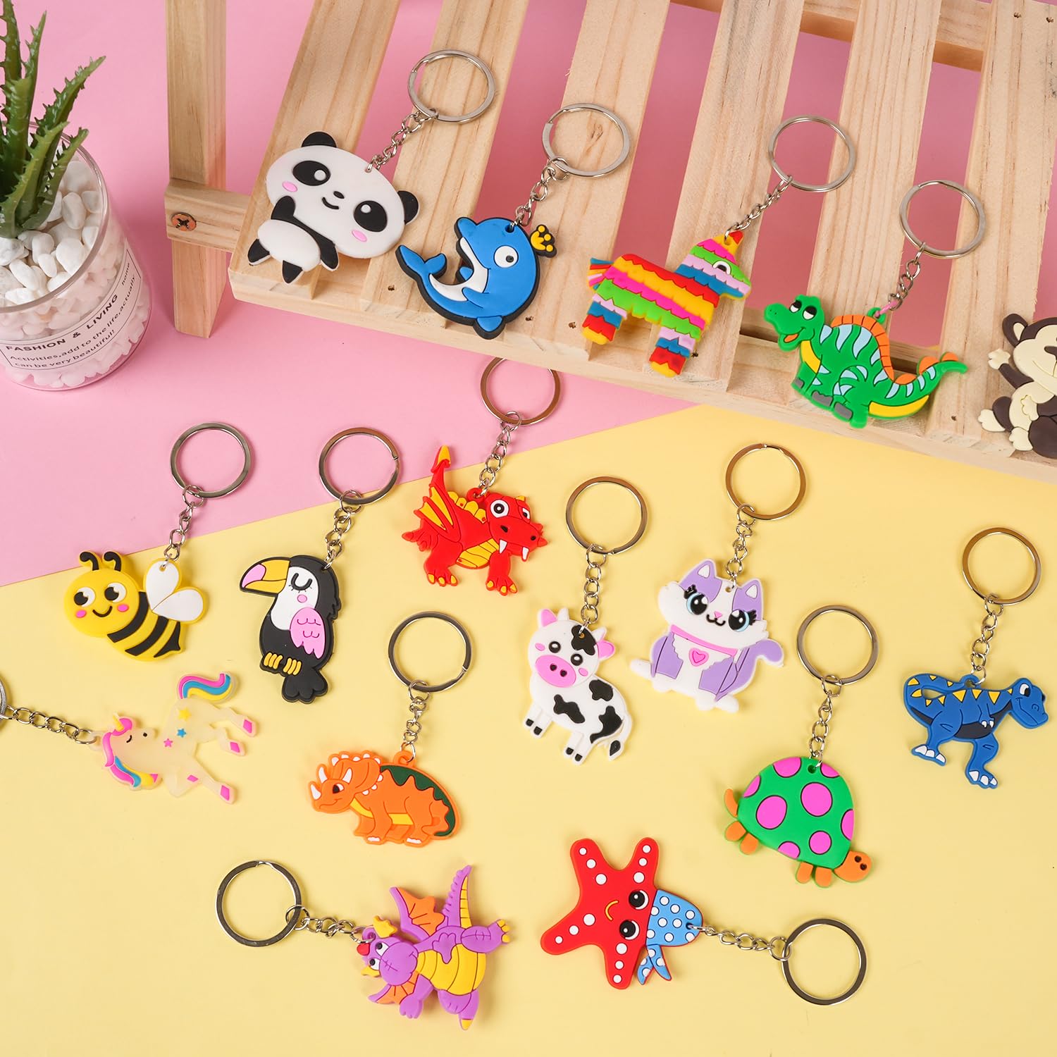 65 llaveros de dibujos animados para niños, recuerdos de fiesta con videojuegos, animal, sirena, dinosaurio, bola, dona, fruta, regalo, premio escolar, bolsas de regalo, suministros de fiesta