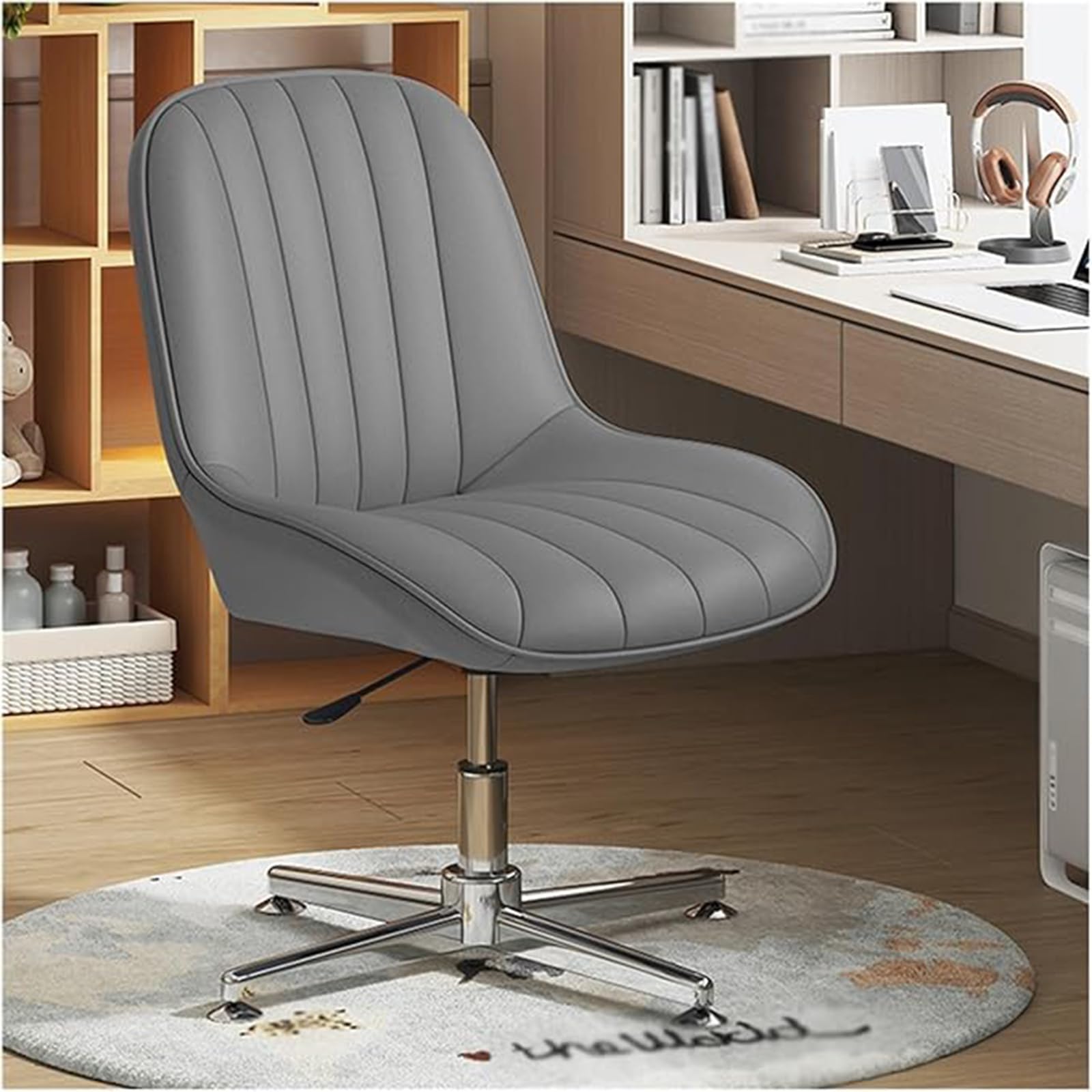 Dossier moyen ergonomique et assise pivotante : le combo parfait pour vos tâches informatiques