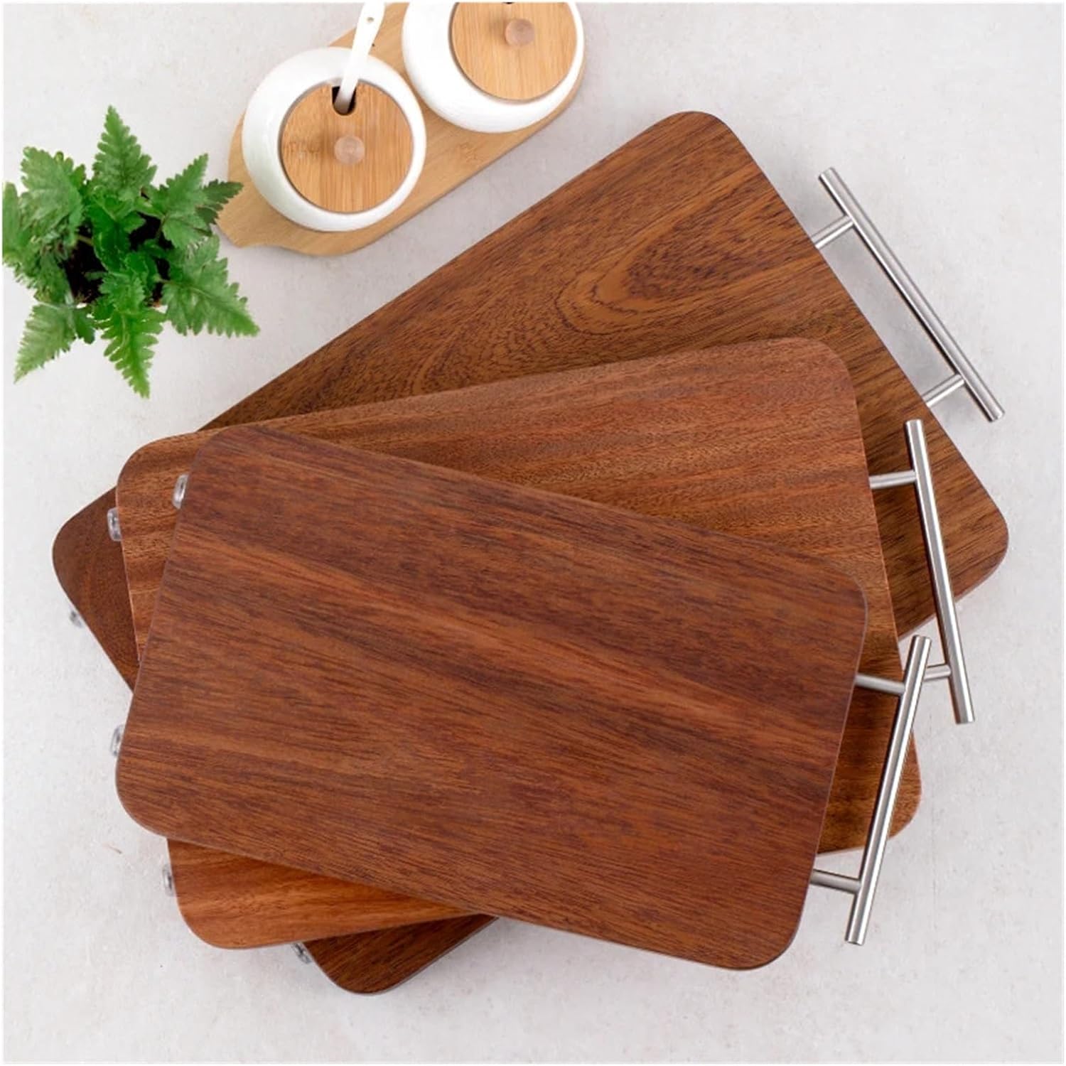 Ebony cutting boards are durable and suitable for families; an essential item for any home(39.5x25cm)