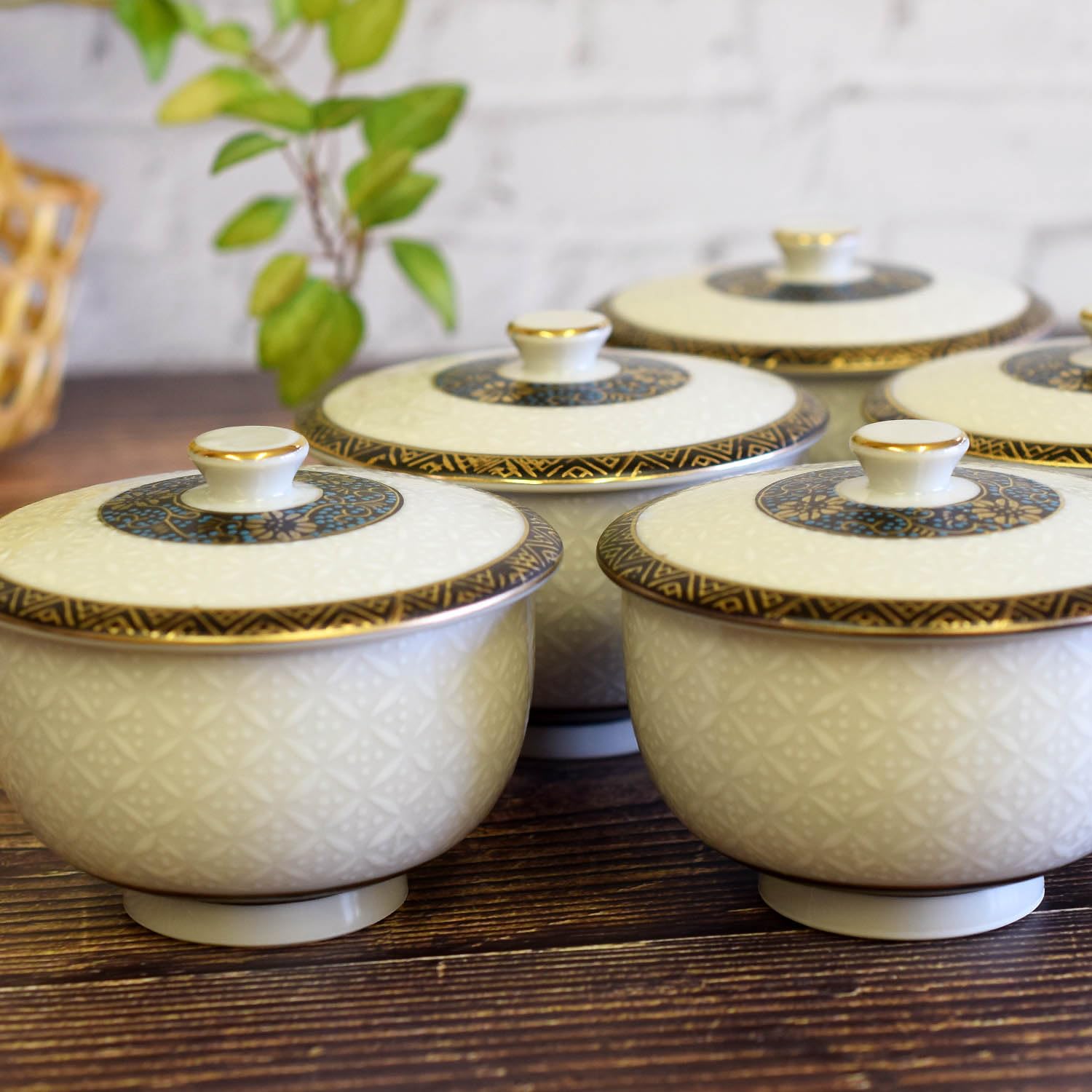 Amazon | 和座の蔵 おしゃれ 湯呑み茶碗 九谷焼 蓋付 湯呑み 5客