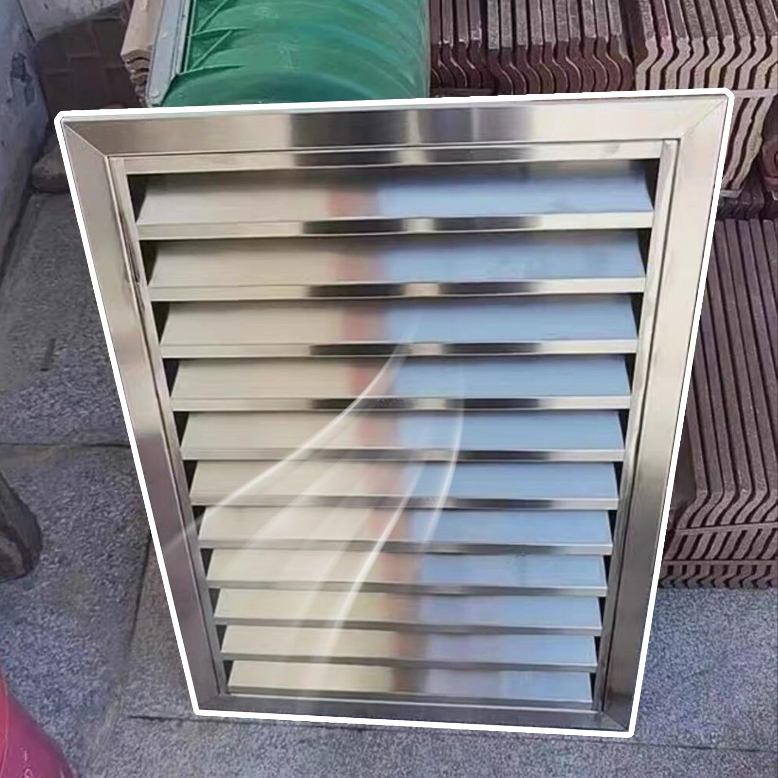 Bouchon d'échappement externe à persiennes et grille de ventilation inox pour sortie murale