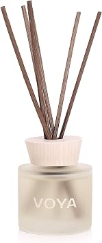 VOYA Lavender, Rose and Camomile Reed Diffuser Set, Natural Reeds Sticks, Lavender, Rose, Camomile, 100ml.