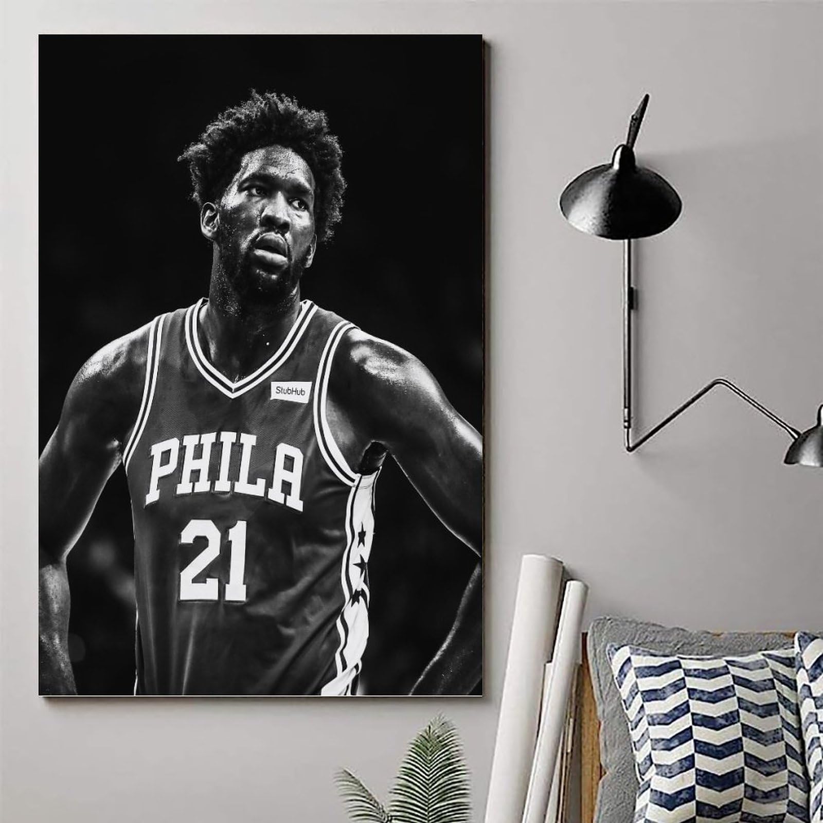 Poster Murale Joel Embiid Su Tela Impermeabile – Stampa Artistica Senza Cornice 30x45 Cm, Perfetta Per Ufficio, Camera E Soggiorno