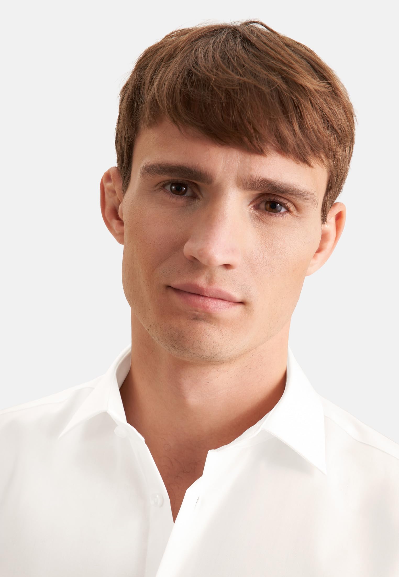 Seidensticker Herren Business Hemd Modern Fit - Bügelfreies Hemd mit geradem Schnitt, Kent-Kragen & Brusttasche - Langarm - 100% Baumwolle, Weiß (Ecru), 42 cm