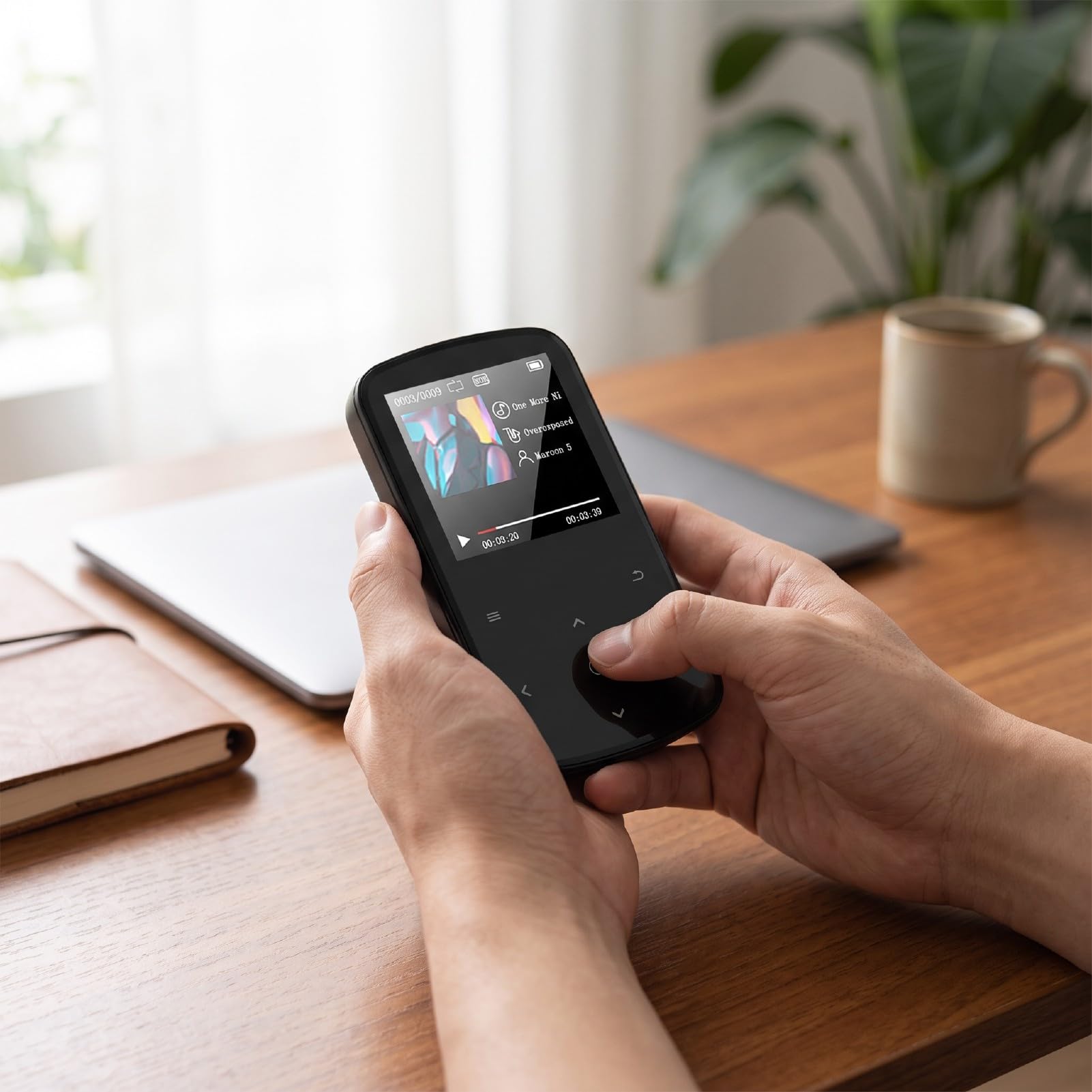 Goshyda Lettore MP3 da 64 GB, Lettore Musicale Portatile HiFi Bluetooth | Schermo da 1,54 Pollici, Supporto per la Lettura di Libri Elettronici, con Auricolari Cablati, per Esercizi di Viaggio