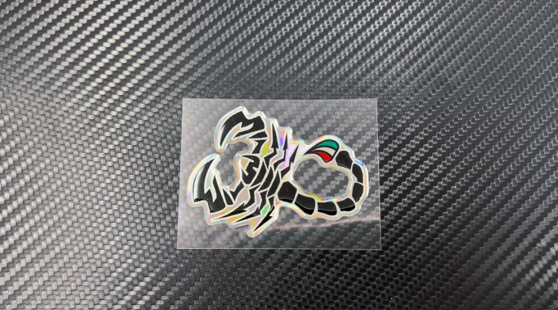 QUATTROERRE - Sticker Adesivo 3D Saluto Motociclista, 52 x 40 mm - ePRICE