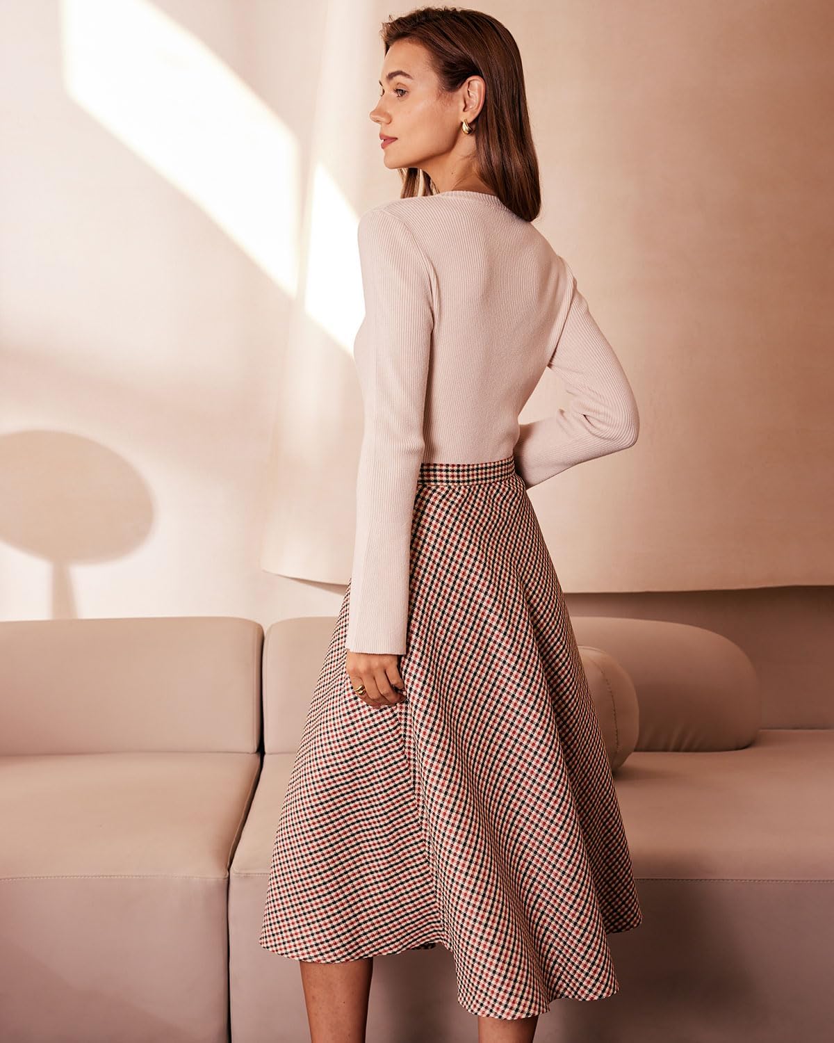 RIHOAS Women's Slim Fit Ribbed Sweater, Long Sleeve Cozy Basic Top, Business Casual Fall Winter Clothing - Image 3