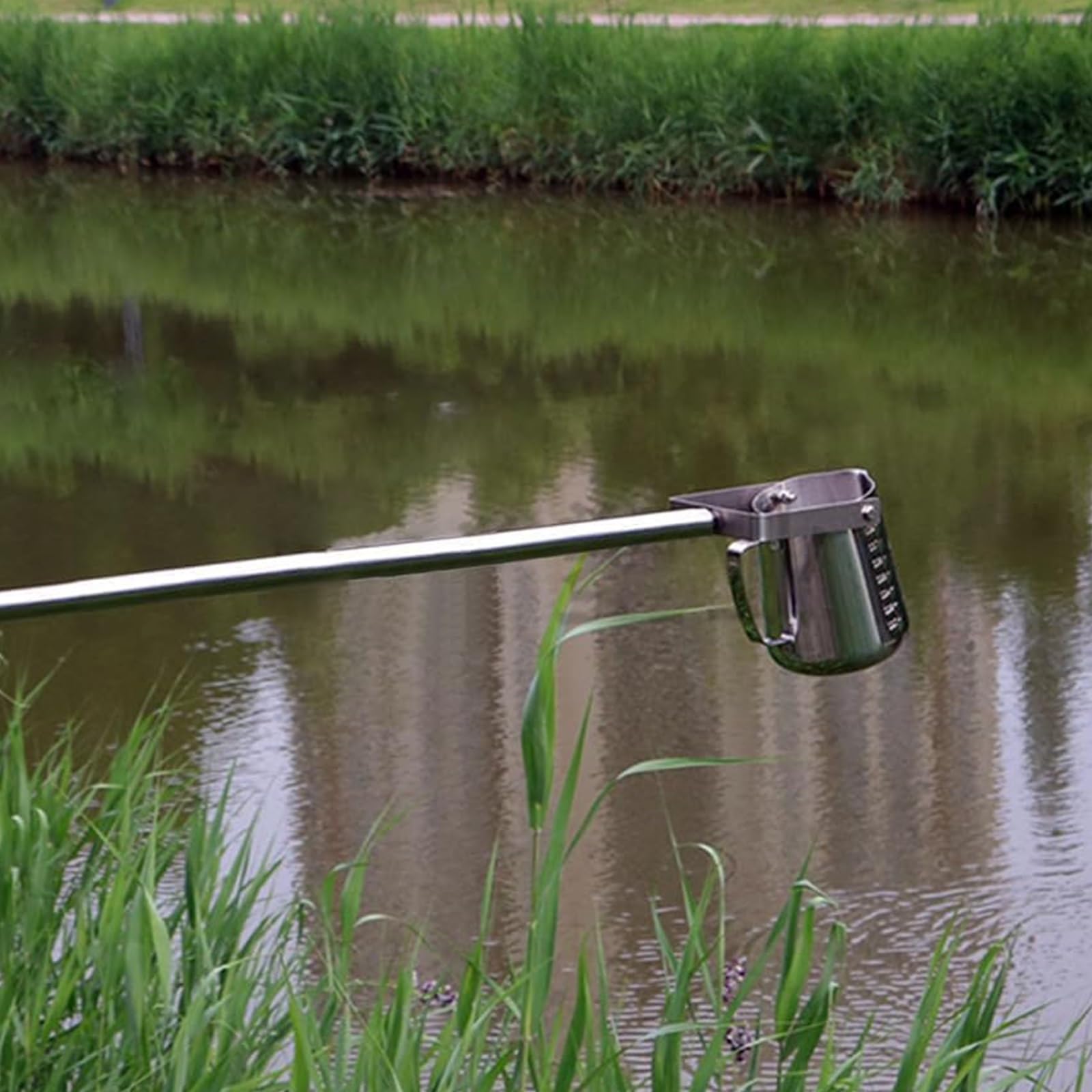 Campionatore telescopico dell'acqua con tazza graduata per monitoraggio ambientale, lunghezza regolabile