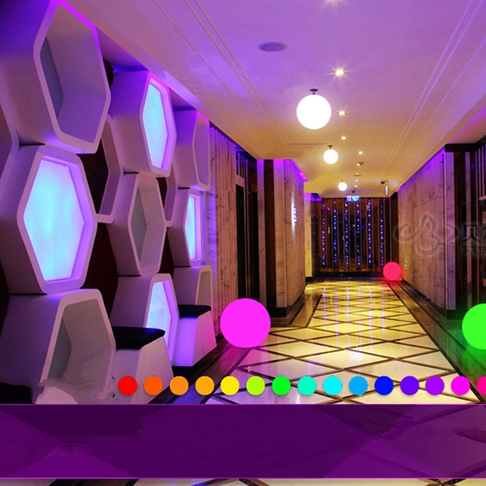 Luce Notturna, Lampada Rotonda a LED Luce a Sfera RGBW con Telecomando a 24 TastiLuce da Tavolo a 4 Modalità Dimmerabile a 16 Colori per Camere da Letto Soggiorno Ufficio Bar Locali Notturni