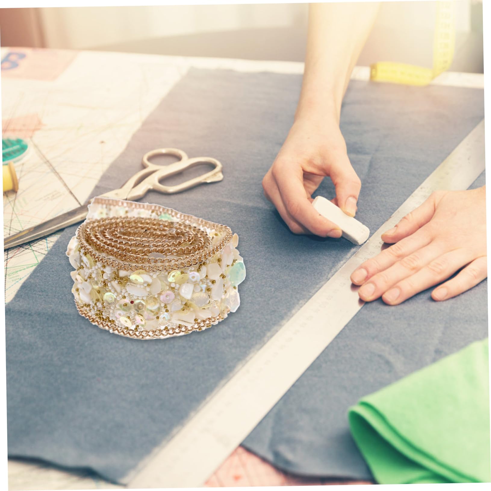 Lurrose 5rollen Dekoratives Strassband Selbstklebendes Rhinestone-ribbon Für Kleidung Und Bastelprojekte Mit Glitzer Für Hochzeiten Kostüme Und Kreative Dekorationen