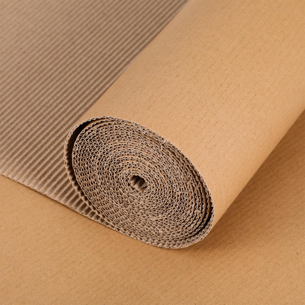 Rouleau De Carton Ondulé 30.5 X 500 Cm Papier Kraft ÉCologique Pour packing Bricolage Protection Et Stockage RéSistant À L'Eau Et Aux DéChirures