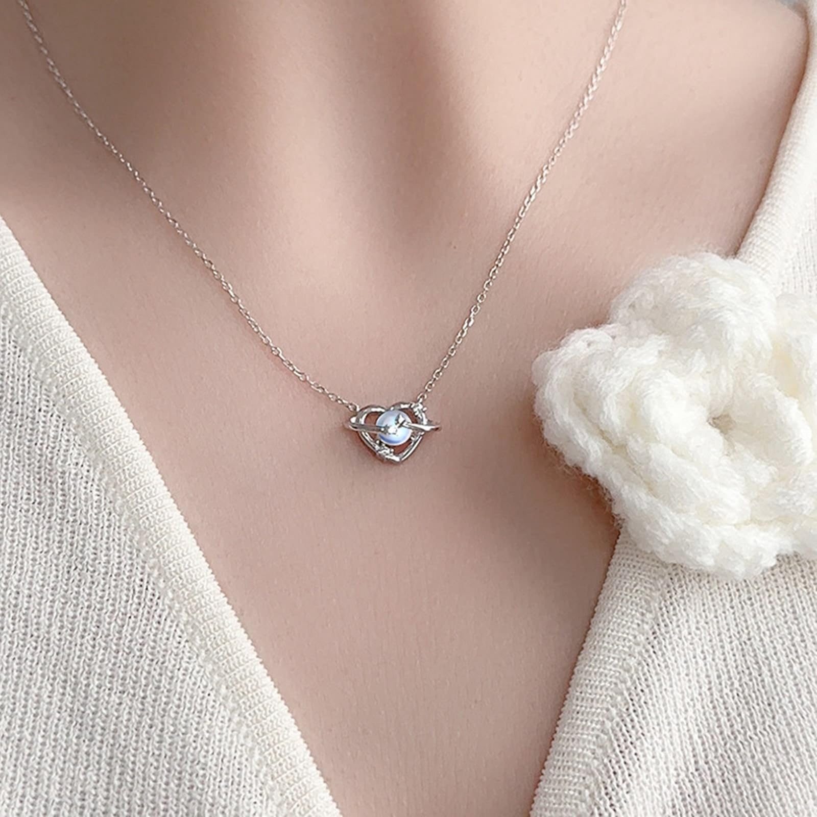 Collana in oro bianco 9 K 375 con pietra di luna, ciondolo a forma di cuore, pianeta e stella, 45 cm