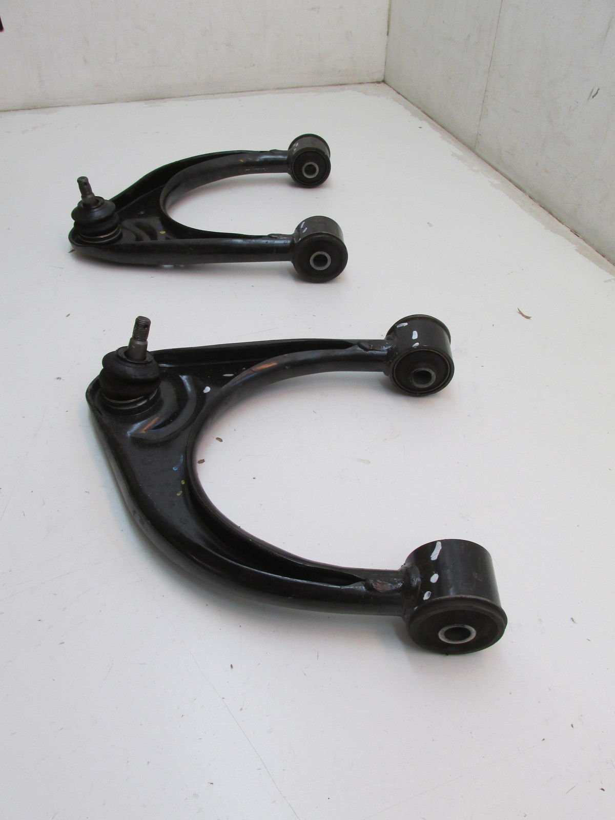 Toyota 48630-0C011 Suspension Control Arm, Control Arms - Amazon