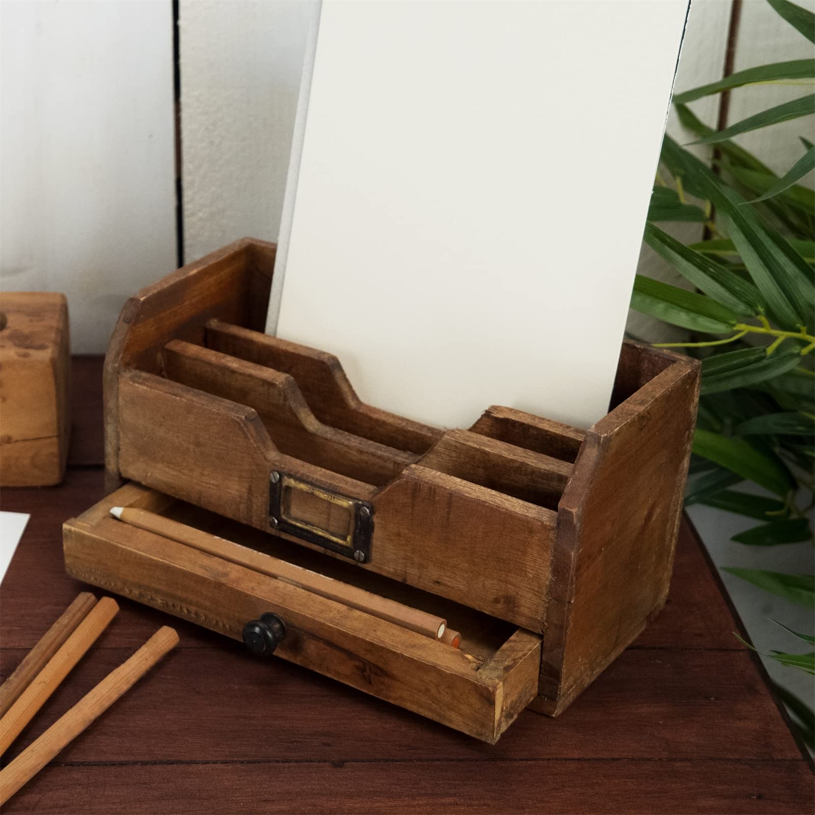 DESIGN DELIGHTS Vassoio per Lettere Juna | Legno di Mogano, 3 Scomparti con cassetto, 25 cm | Raccoglitore di Lettere, organizzatore per Ufficio, Porta Lettere, Documenti