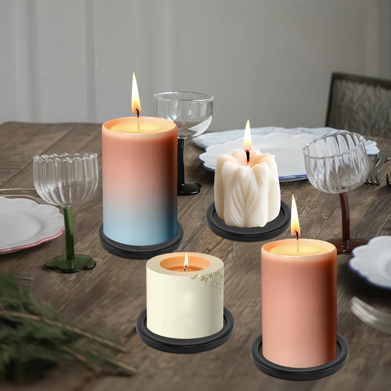 NUPTIO Set van 2 zwarte ijzeren pilaarkandelaars met spiekkandelaar 9 cm diameter. Ideaal voor was- of LED-kaarsen, tuinen, spa en aromatherapie, wierookkegels, bruiloft, feest, spa, als voetstuk