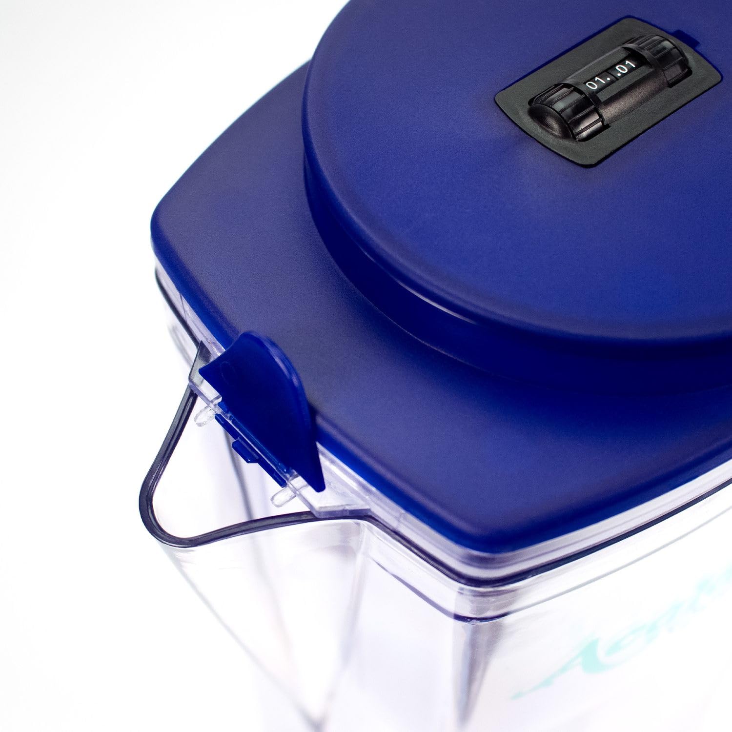 Wasserfilter AcalaQuell® One | Dunkelblau | Aktivkohle Wasserfilter | Höchste Filterleistung - mehrschichtig | BPA u. BPB frei | ReNaWa® - Technology | Kreiert köstliches, wohltuendes Wasser