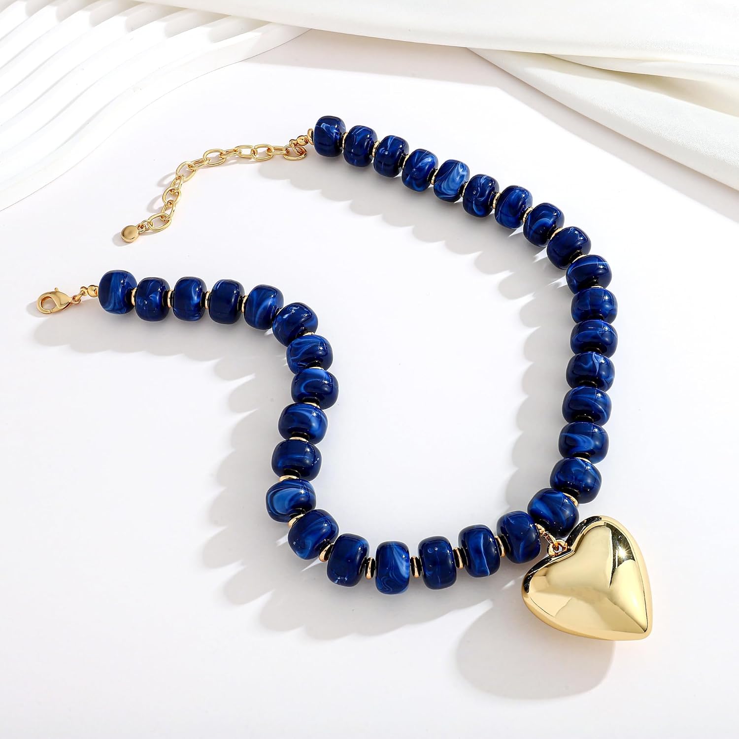 Gold Heart Pendant Necklaces for Women Colorful Acrylic Resin Beaded Choker Necklace Fashion Chunky Statement Beaded Heart Necklace - Image 6