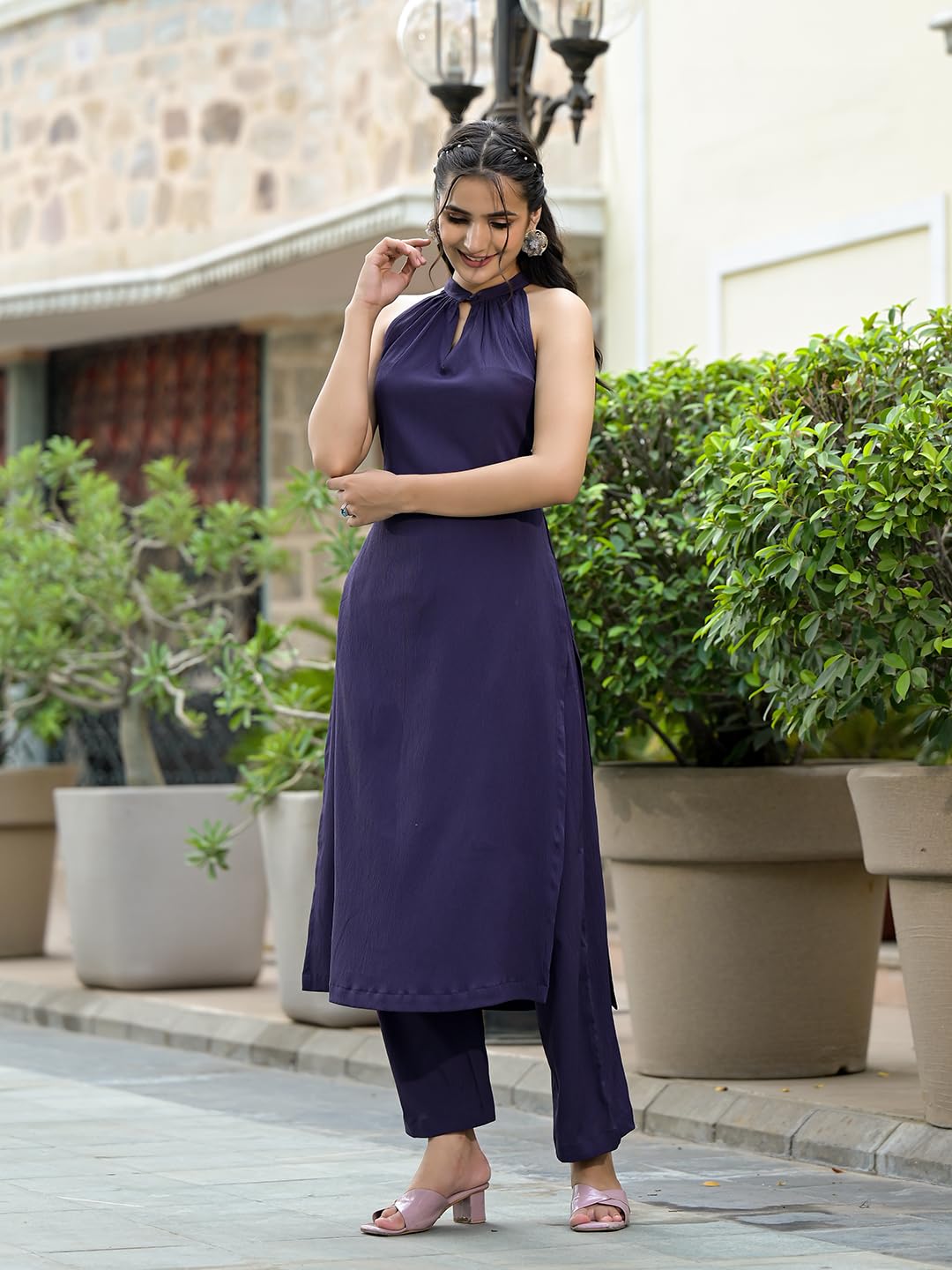 Varanga Women's Silk Blend Regular Kurta