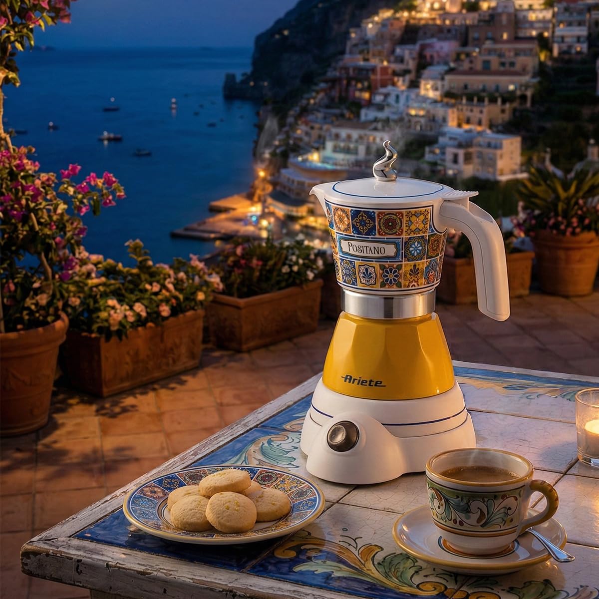 Ariete 1358/1P Moka Aroma Positano, Moka elettrica, 400W, 2/4 tazze, Cordless, Spegnimento automatico, Mantenimento temperatura