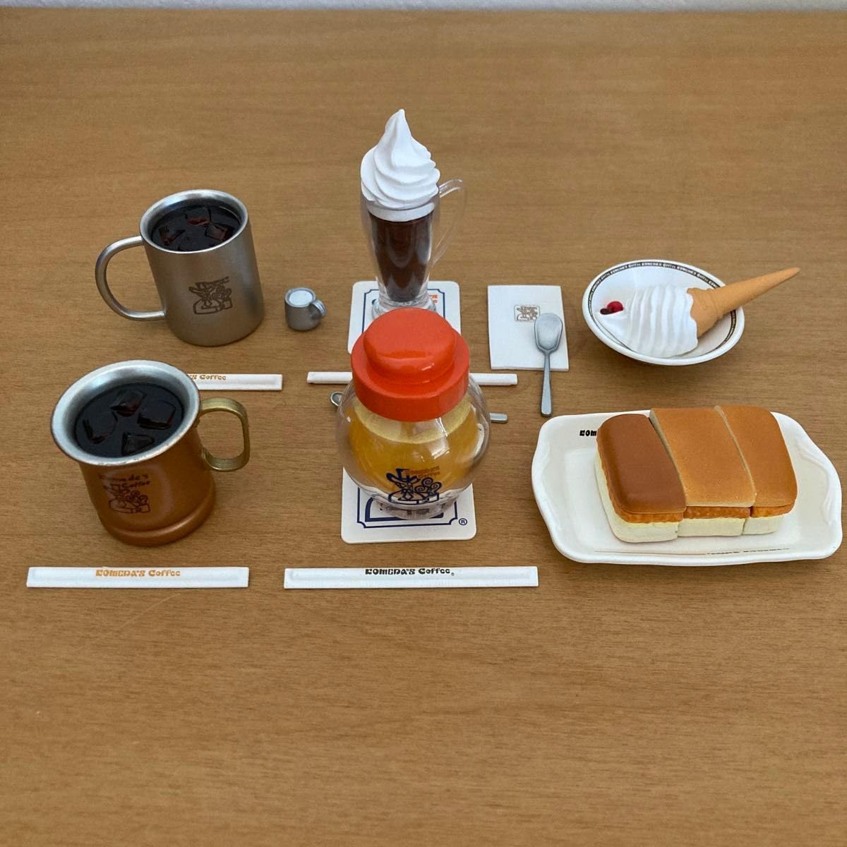 Amazon.co.jp: コメダ珈琲店 ミニチュアコレクション vol.2 全6種類 