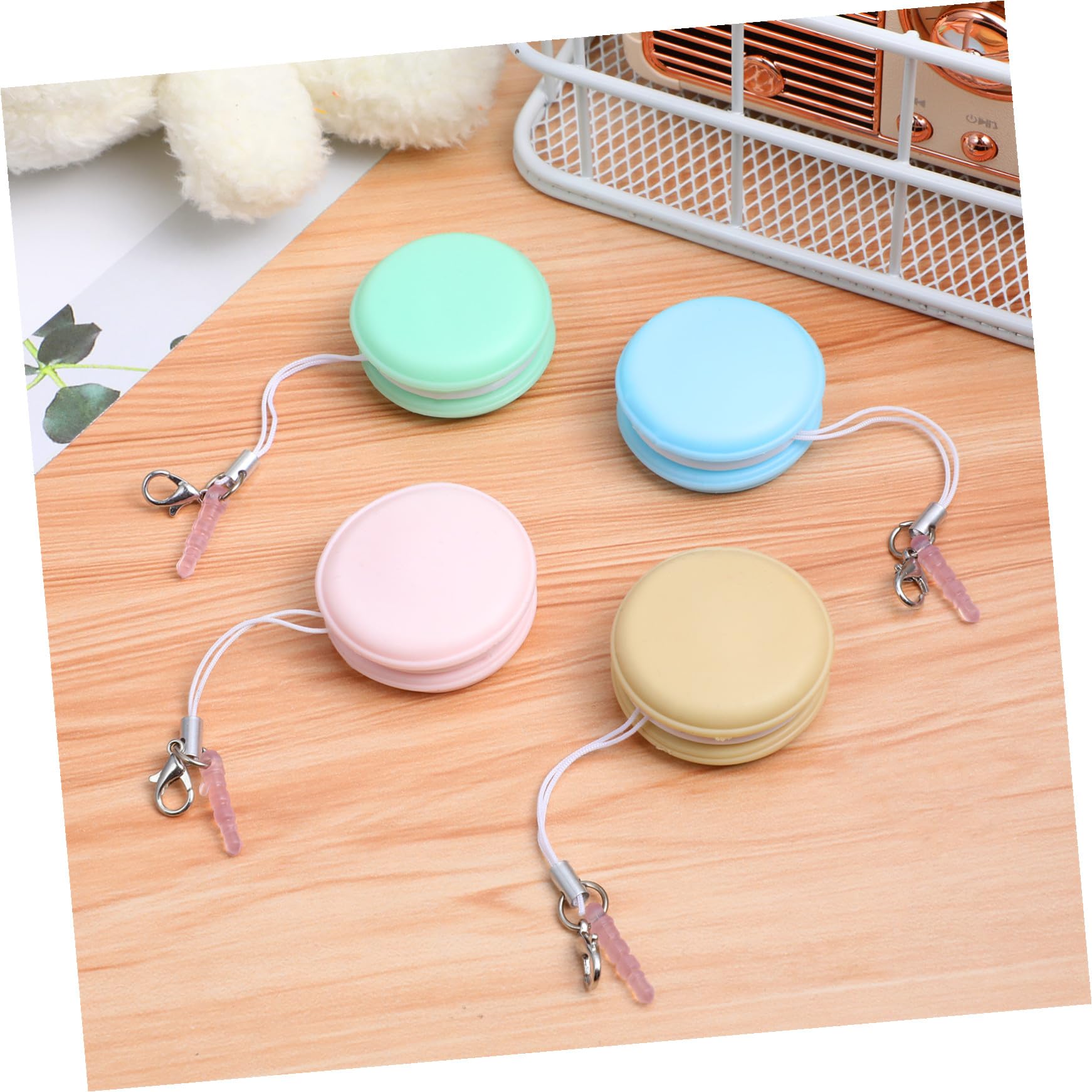 Panno Pulizia Schermo Macaron 4 Pezzi in Silicone e Pp con Coperchio | Laccetto e Gancio, per Tablet e Lenti Fotocamera, Rimuove Impronte, Aloni e Unto Colore Casuale