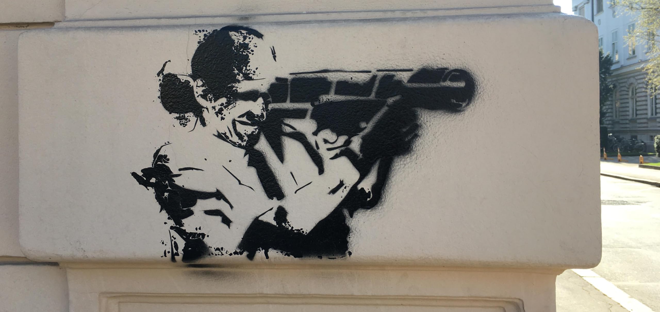 Dissenso sui muri. Graffiti politici contemporanei