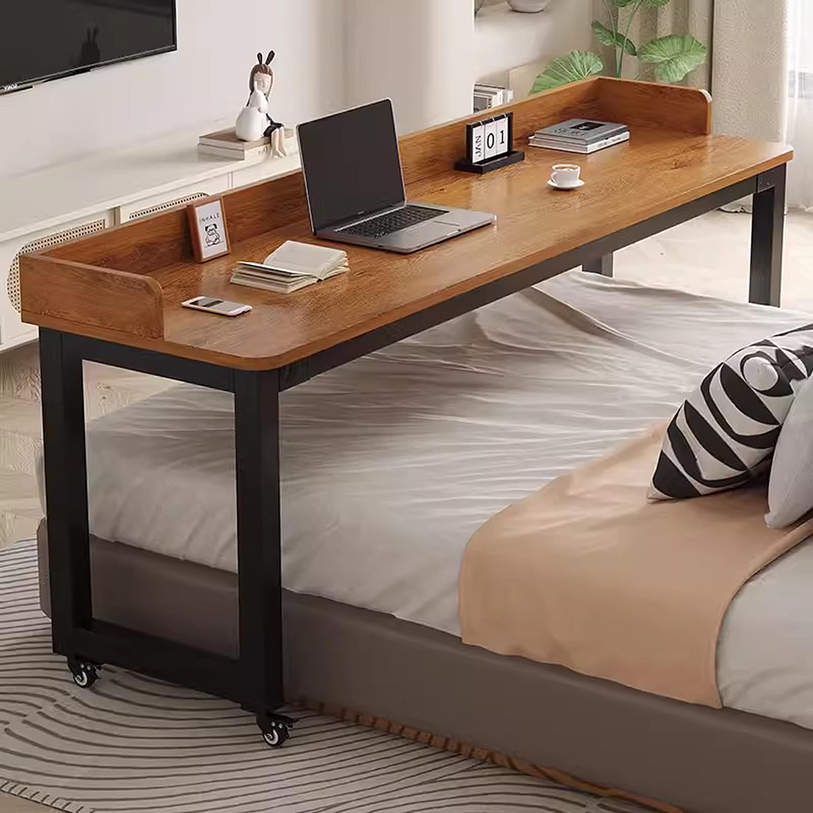 Scrivania Regolabile Ikea Tavolo Da Letto Regolabile In Altezza