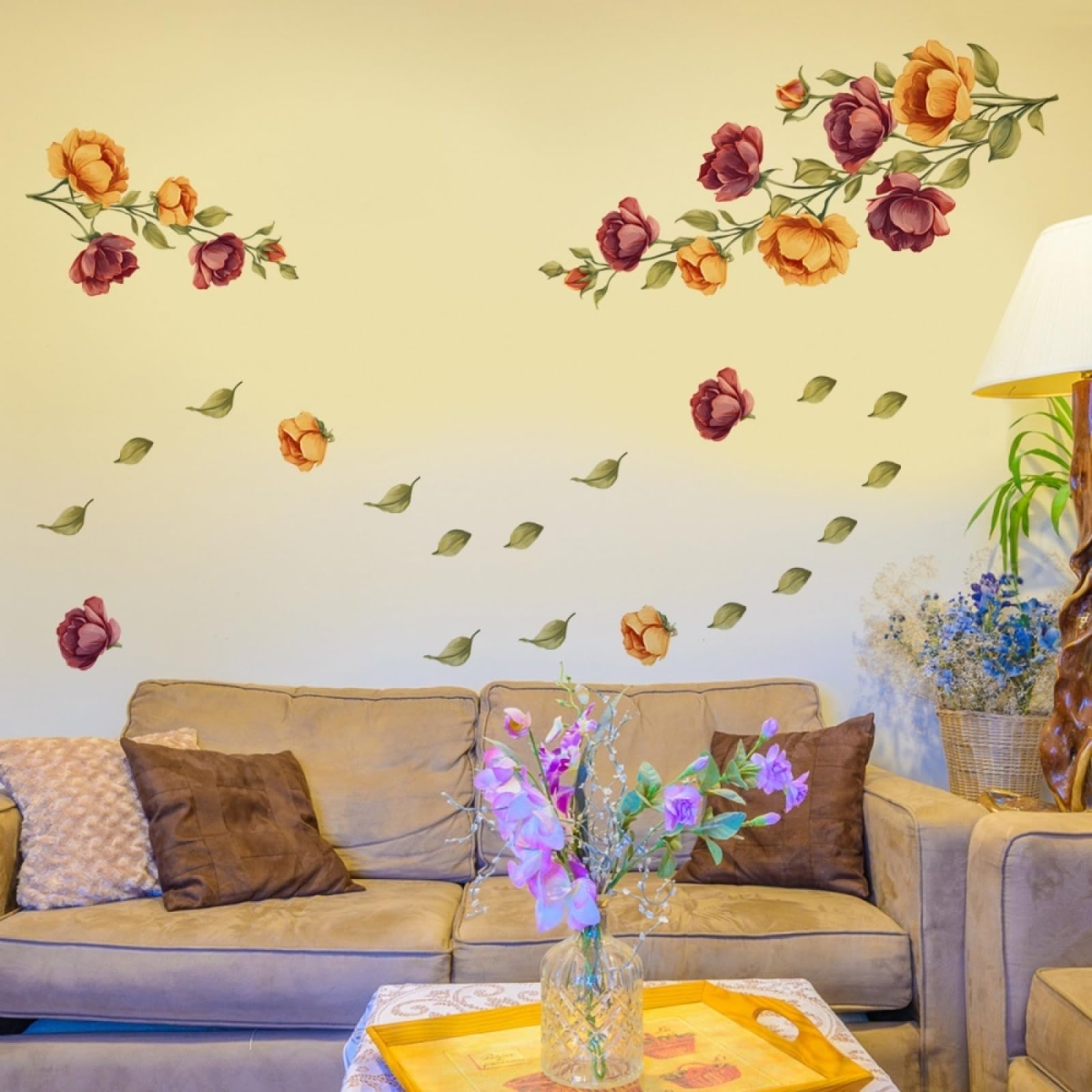 Sticker mural fleurs pour masquer les imperfections et décorer les murs