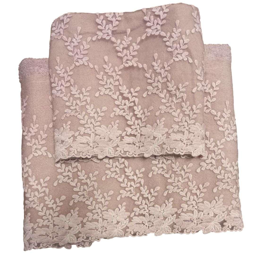 RICAMI FIORENTINI BALDI Ręcznik prysznicowy z koronką. 100% bawełniana gąbka 450 gr/m2. Pomysł na prezent. (Chmura, róża, ręcznik 100 x 140 cm)