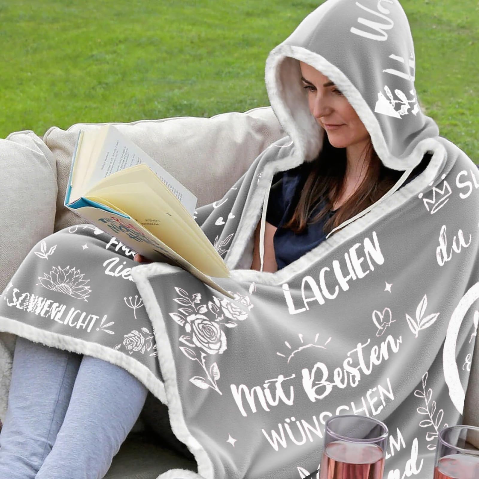 Geschenke für Freundin, Umarmung Decke mit ärmeln Mutmacher Geschenk für Frauen und Beste Freundin, Geschenke für Beste Freundin Frauen Mama Schwester Kollegin zum Weihnachten Geburtstag