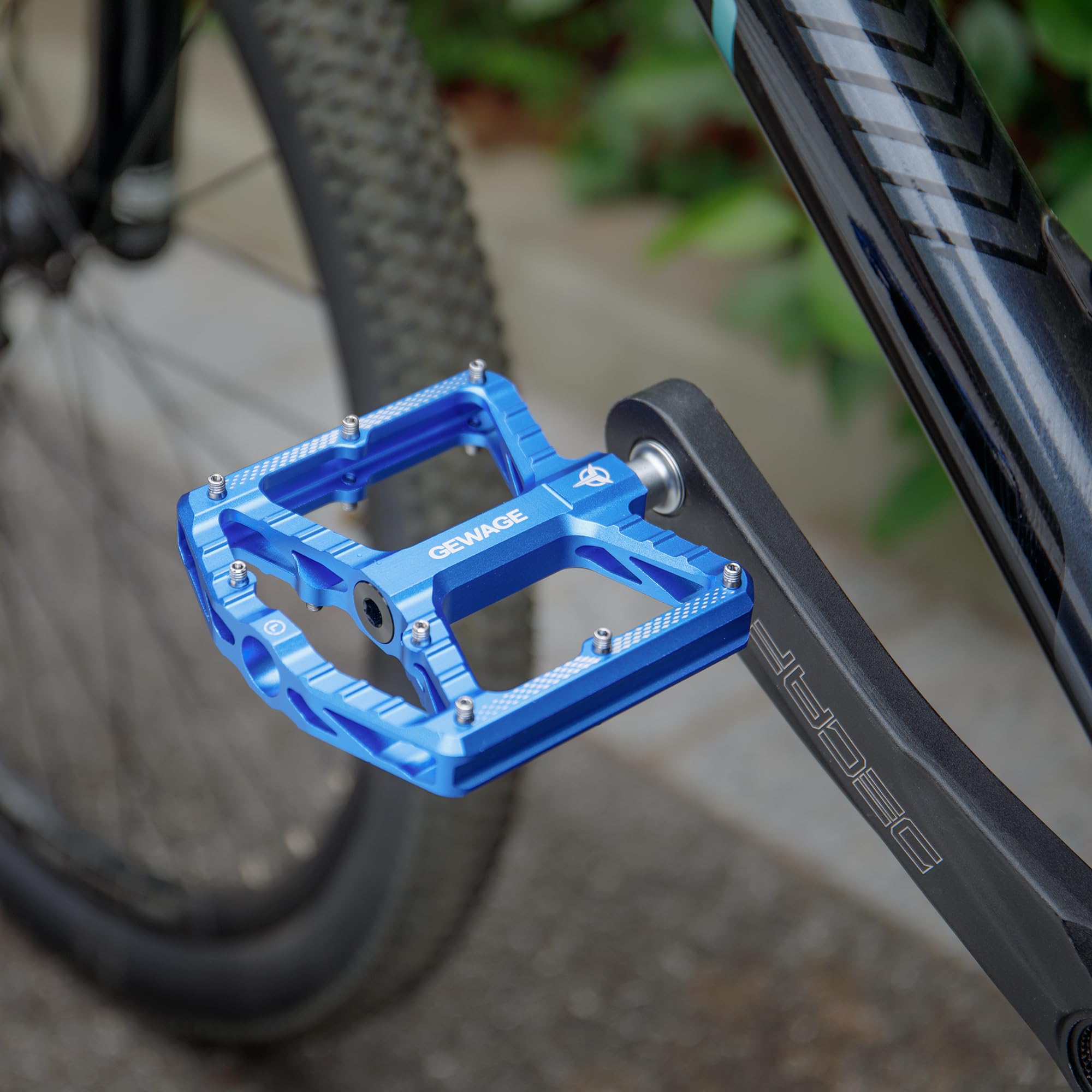 GEWAGE Pedales MTB – Aluminio mecanizado CNC, Gran Superficie de Apoyo,rodamiento de Agujas + rodamiento 638, Arenado & anodizado, Ideal para Mountain Bike & Gravel