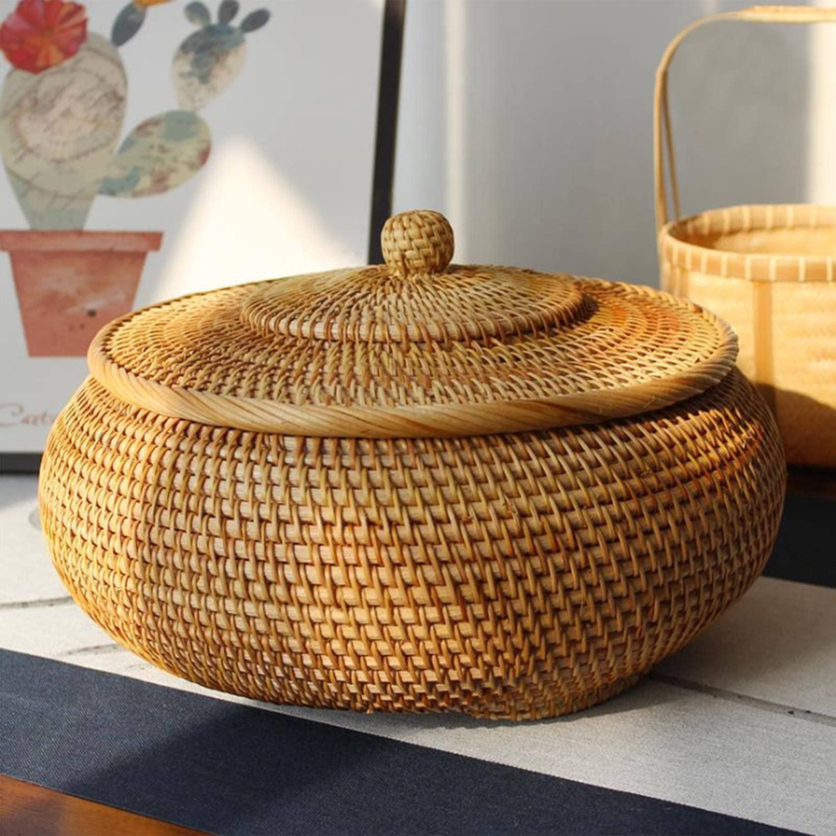 Rattan Aufbewahrungskorb mit Deckel, Round Natürlicher Brotkorb Geflochten Obstkörbe, Eierkorb, Snack-Korb, Dekorativer Schreibtisch-Schmuck Organizer Geschenk Box für Tisch oder Regal