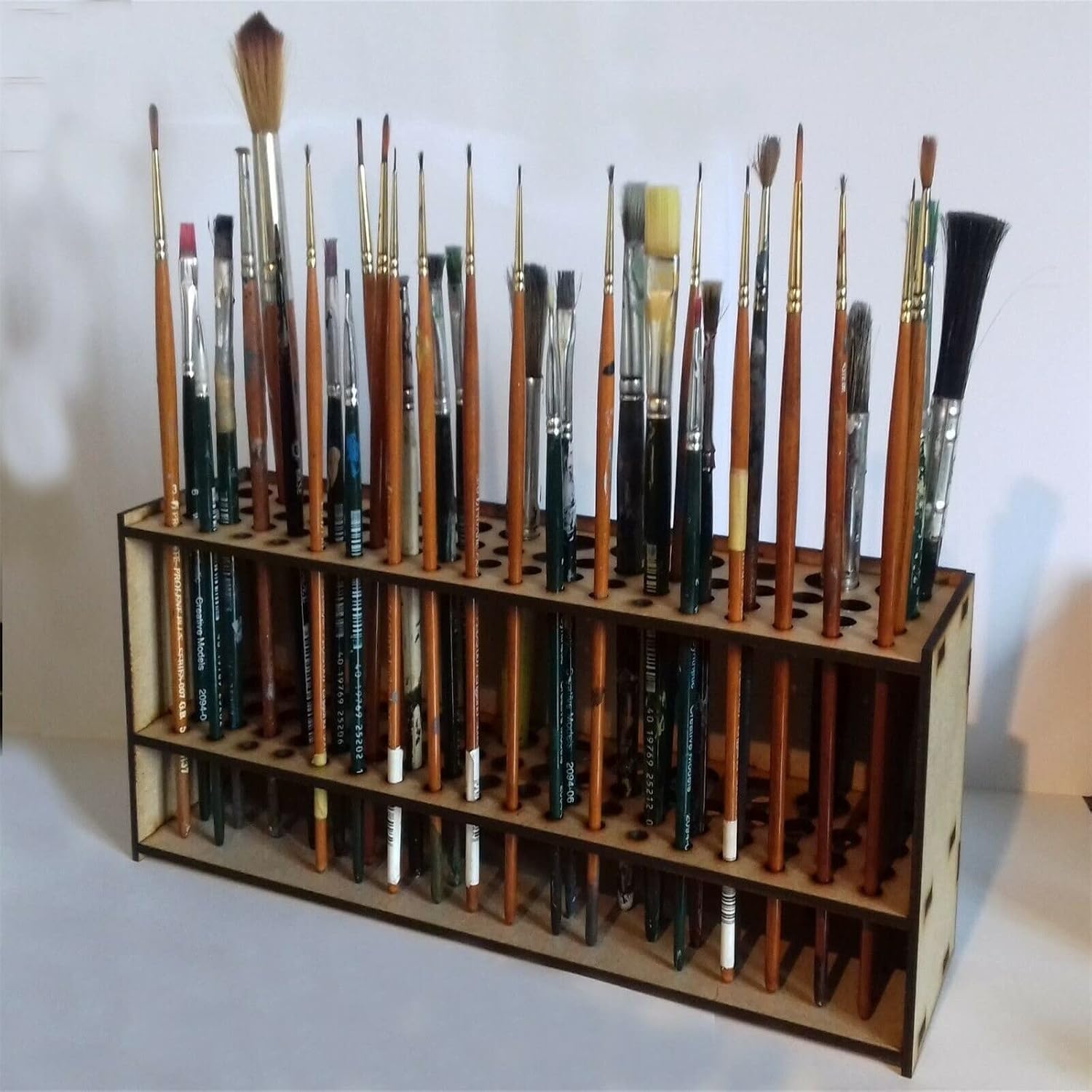 Brush Holder Paintbrush Holder 67 Holes Paint Brush Holders and Organizers Wall Mount Or Freestanding Desk Organizer Stand Holder For Pencils, Pens Stationary Supplies For Men Women