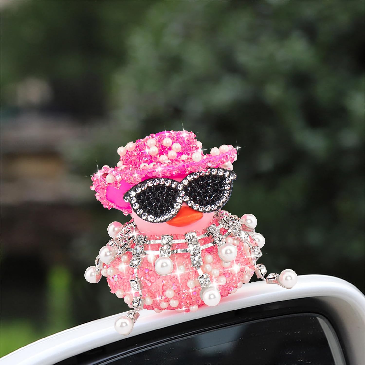 wonuu Bling Rubber Duck Car Dashboard Decor, Rhinestone Ducks Car Interior Accessories with Sunglasses, Cowboy Hat, Tiered Pearl Fringe Choker (Pink)