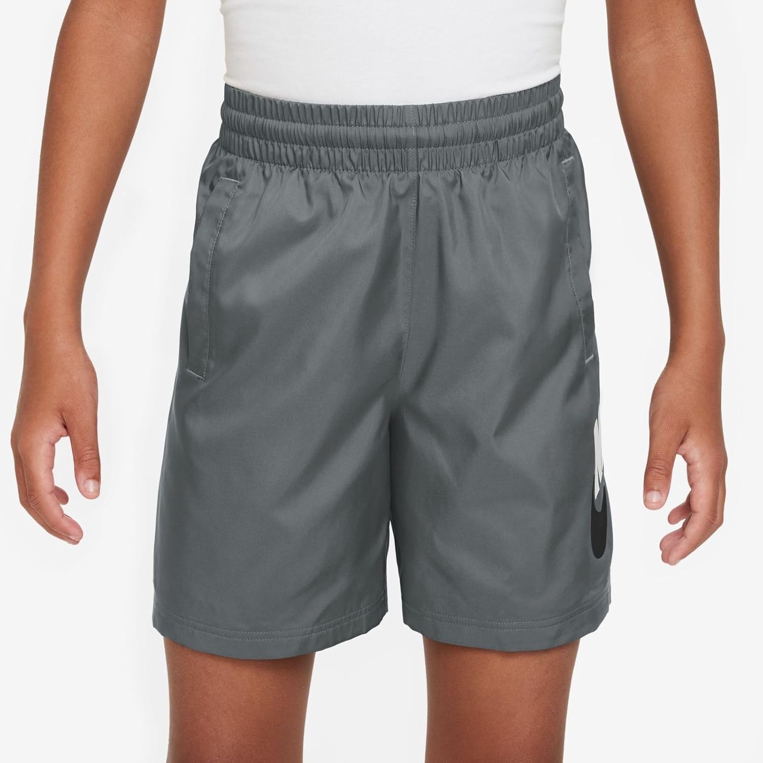 Nike Sportswear Big Kids' Woven Shorts (Smoke Grey, FN8756-084) Size Medium