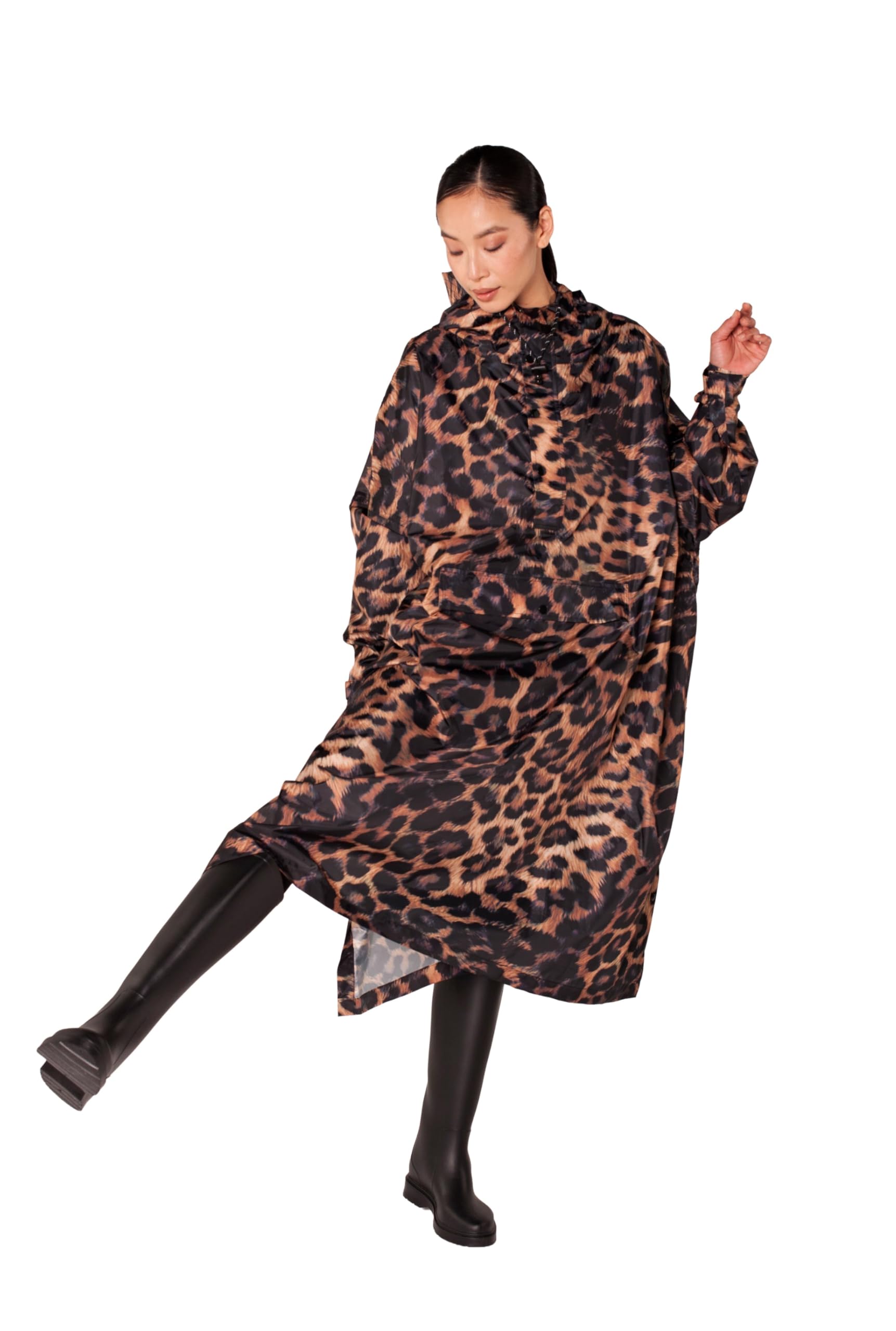 Rainkiss – Poncho antipioggia per adulti – Impermeabile – Senza PFAS – Taglia unica – Stampa leopardata – 100% poliestere riciclato – Design: Dark Leopard