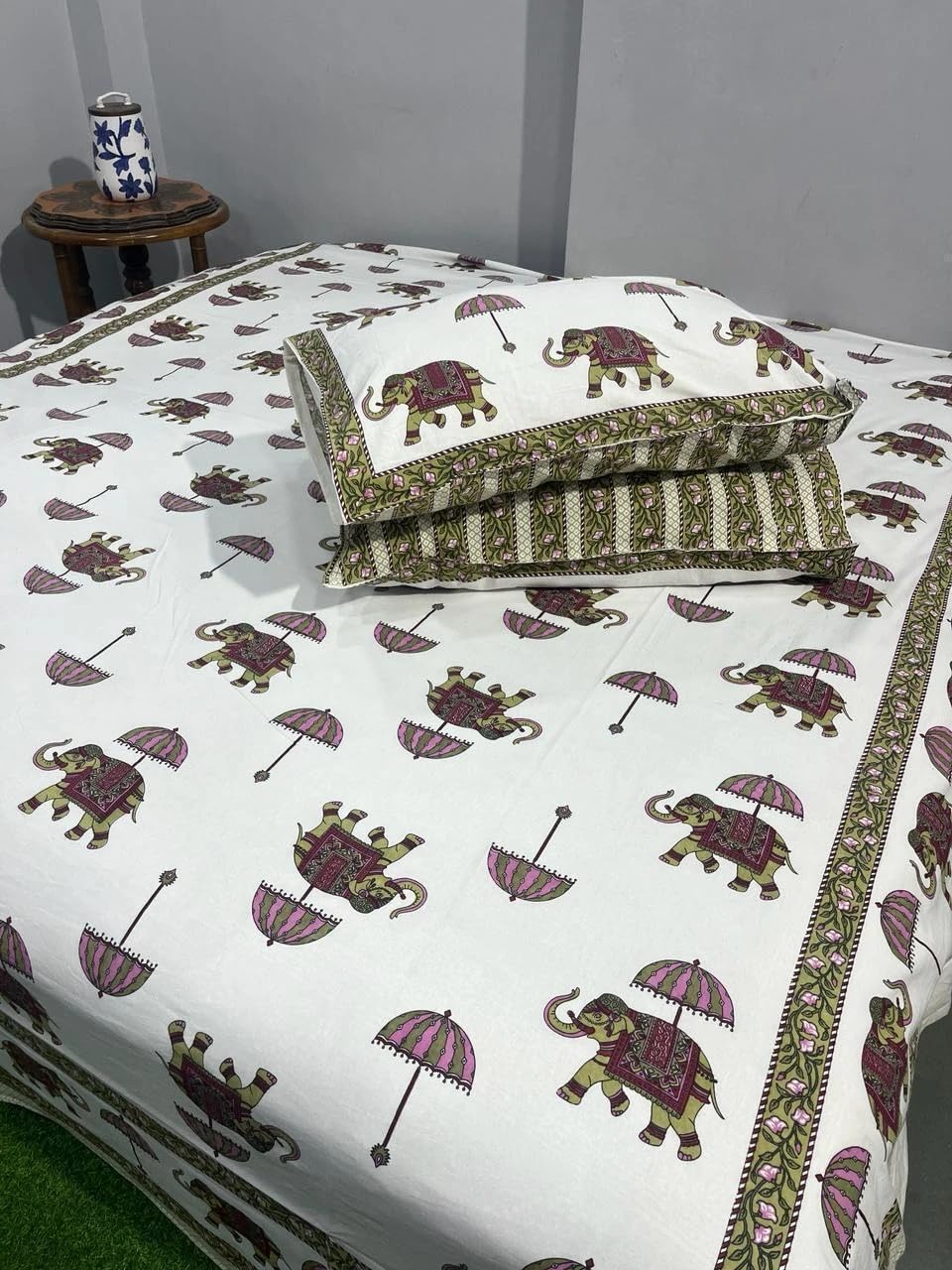 poonam gupta's ratna karpasam llp ratnakarpasam 200 tc cotton king size printed flat bedsheet – multicolor, soft & durable, elegant design, easy to maintain, pack of 1 for stylish bedrooms