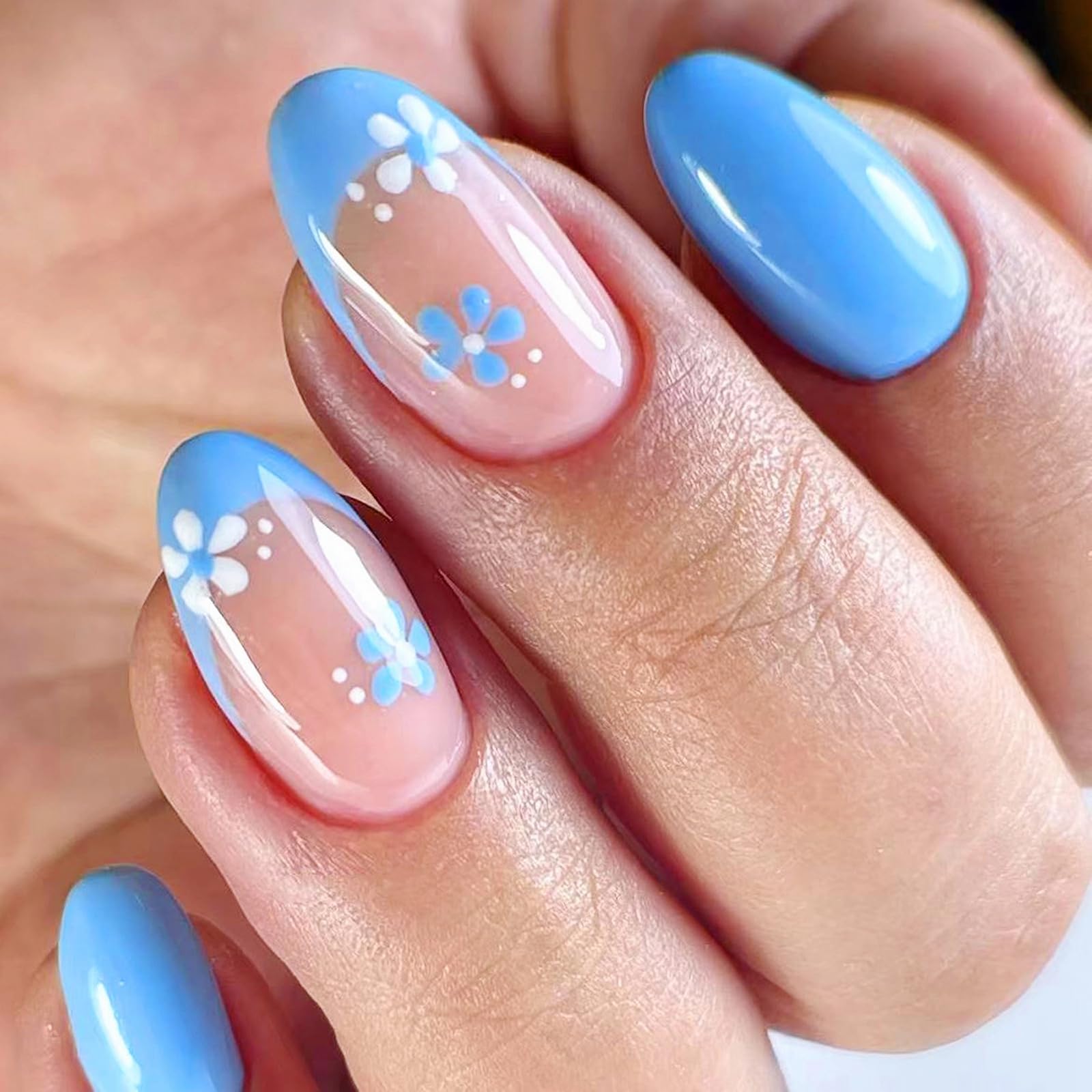 MISUD Press on Nails - Short Oval Fake Nails with Blue French Tip, Acrylic Summer Flower Design 24 pcs