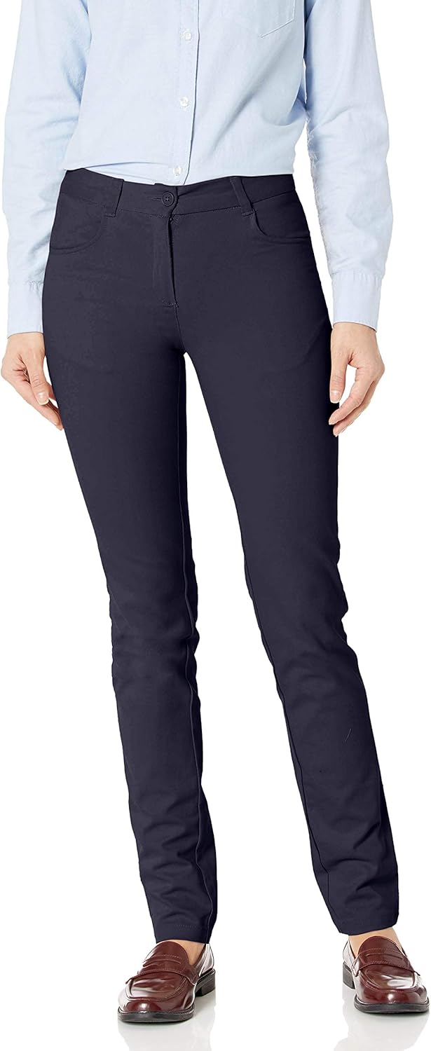 IZOD Junior's Uniform Skinny Stretch Twill Pant