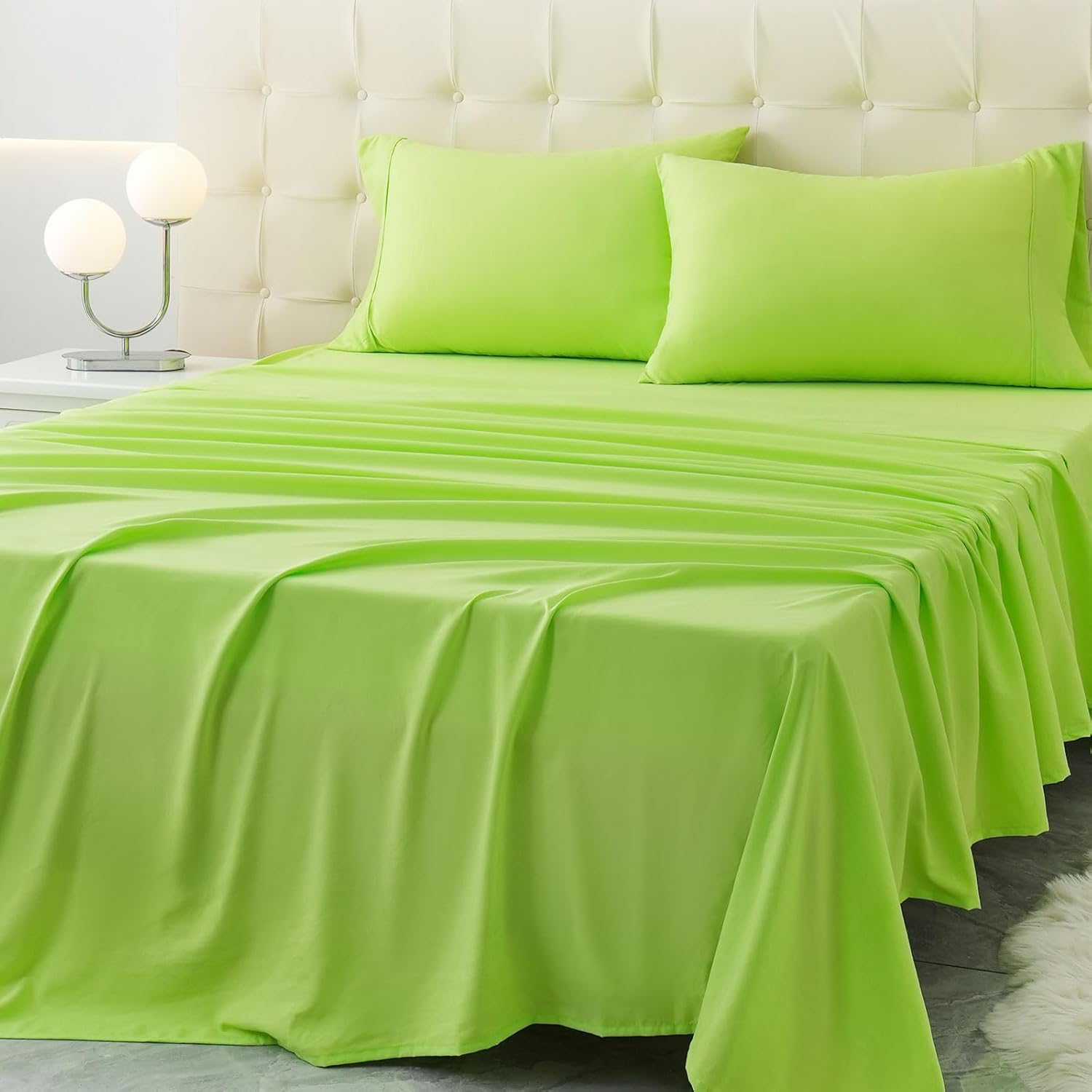 Queen Size Bed Sheet Set - 4 Piece Soft Microfiber Sheets with Deep Pockets, Cooling Technology, and Wrinkle-Free Pillowcase. Hotel-Quality, Durable Bedding, Sharp Green Sharp Green Queen