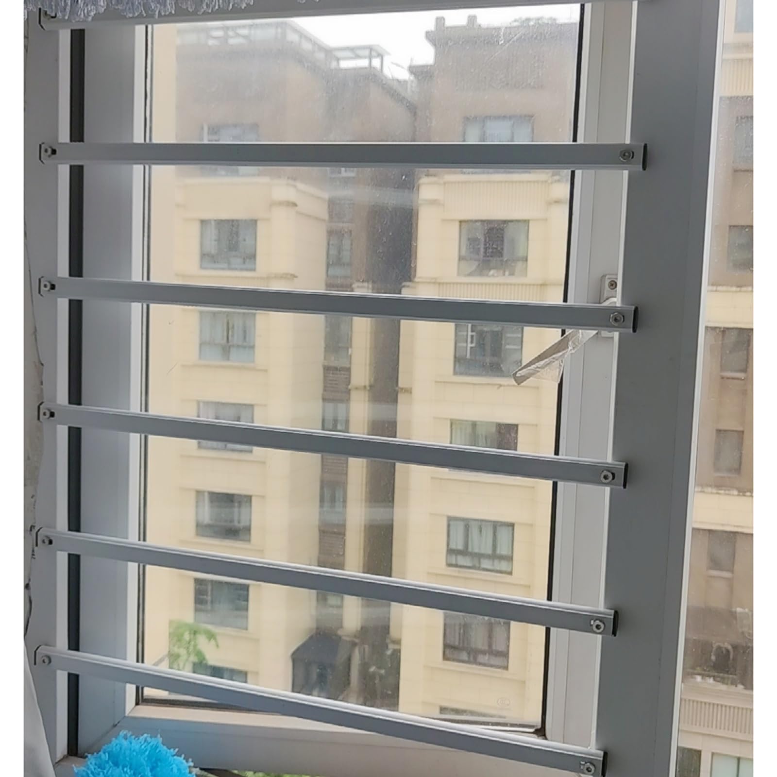 Fenstersicherungsstangen für Kinder- und Haustierschutz, robuste Leitplanke, um versehentliche Stürze zu verhindern, Heimsicherheitsbarrieren-Set