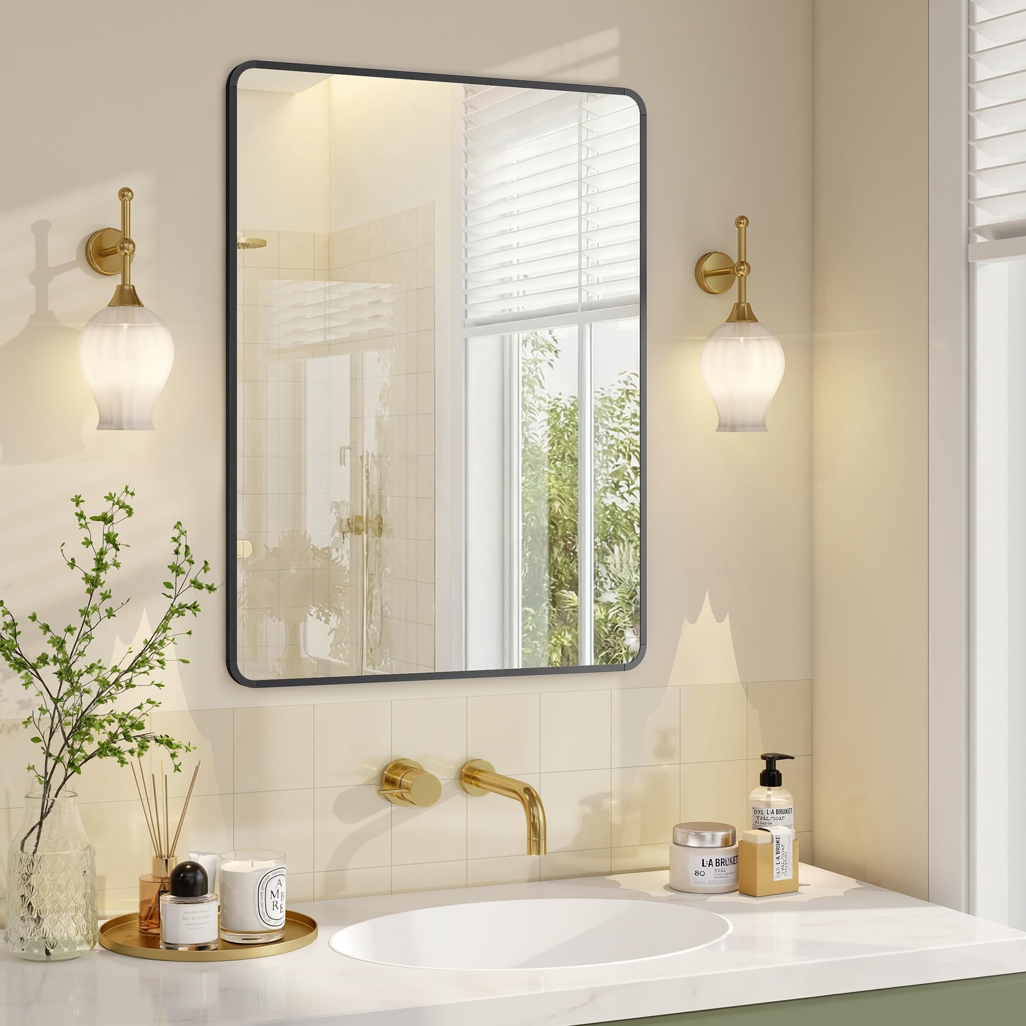 SONGMICS Specchio Bagno, Specchio da Parete, Rettangolare, Cornice in Alluminio, 81 x 61 cm, Pellicola di Sicurezza, 2 Opzioni di Sospensione, Soggiorno Camera da Letto, Nero Inchiostro LWM014BD01
