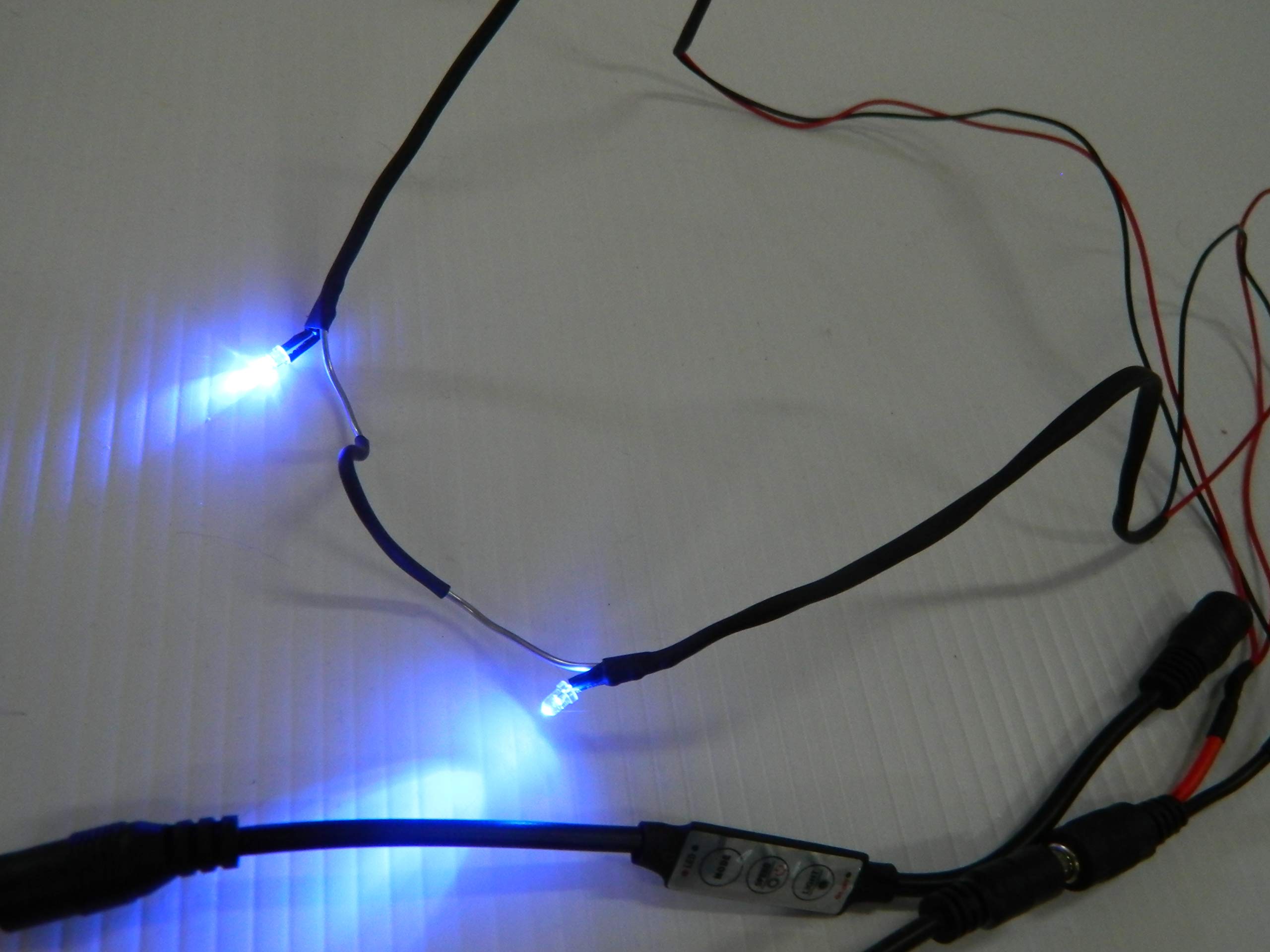 Dead Head Props Halloween costume Prop CosPlay wearable Led Eyes Glasses with micro effects controller for Masks (BLUE)