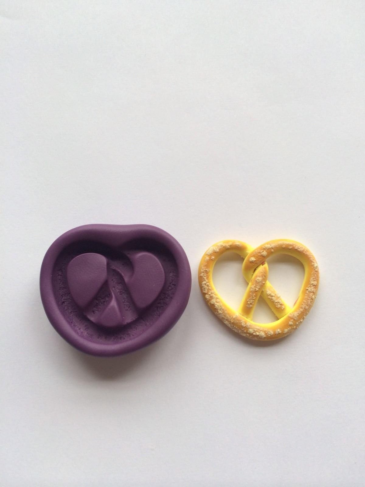 1.2" Mini Clay Molds Prezetel Flexible Silicone Mold for Polymer Clay Resin Miniature Food Non-Toxic Material 1Pcs