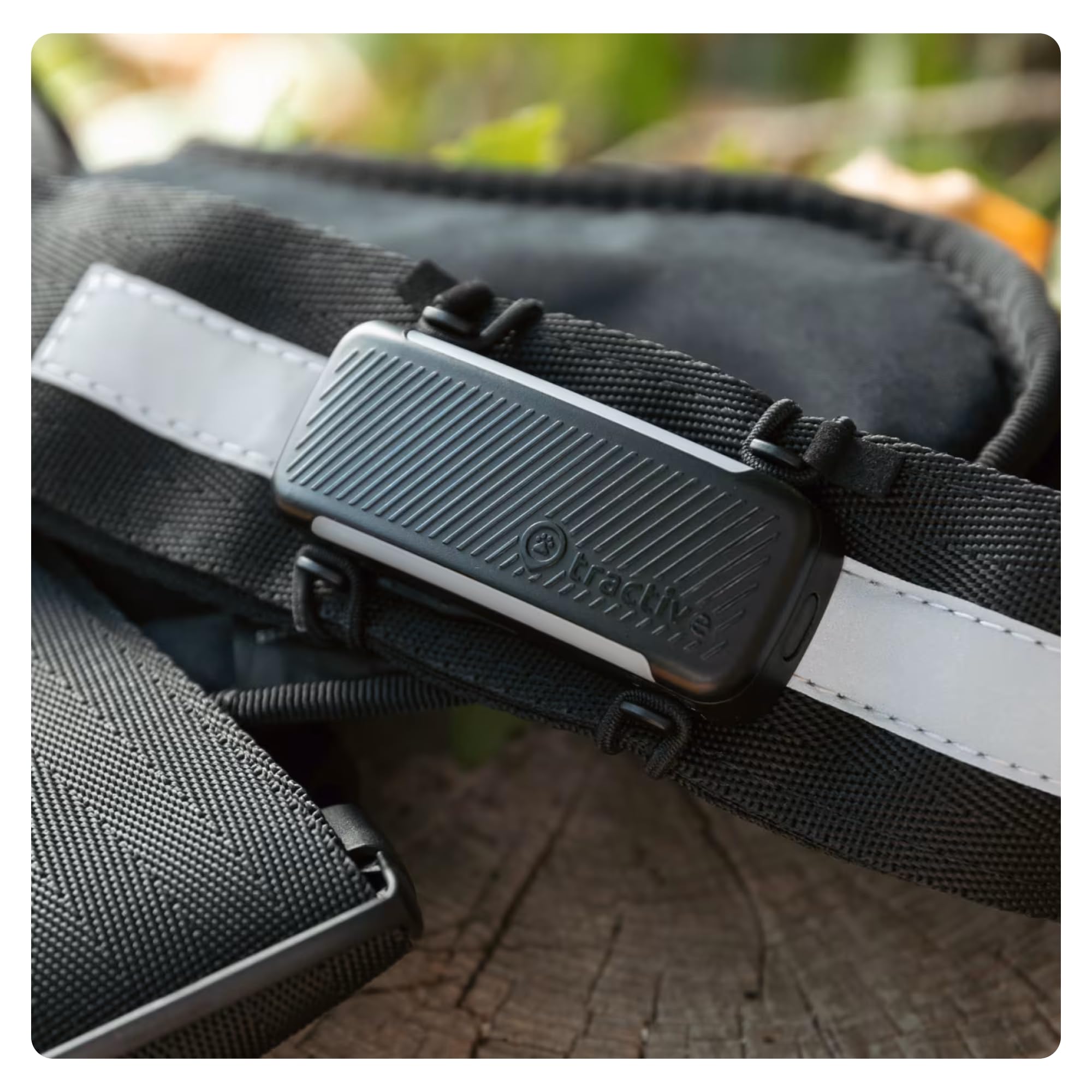 Tractive - 2 clip in tessuto per il GPS per cani Tractive DOG 6 (nero) - formato grande (L)
