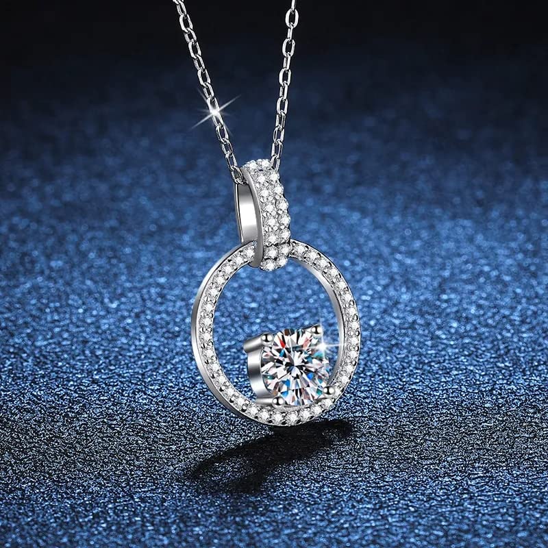 Collier moissanite pour femme, le bijou idéal du quotidien aux soirées