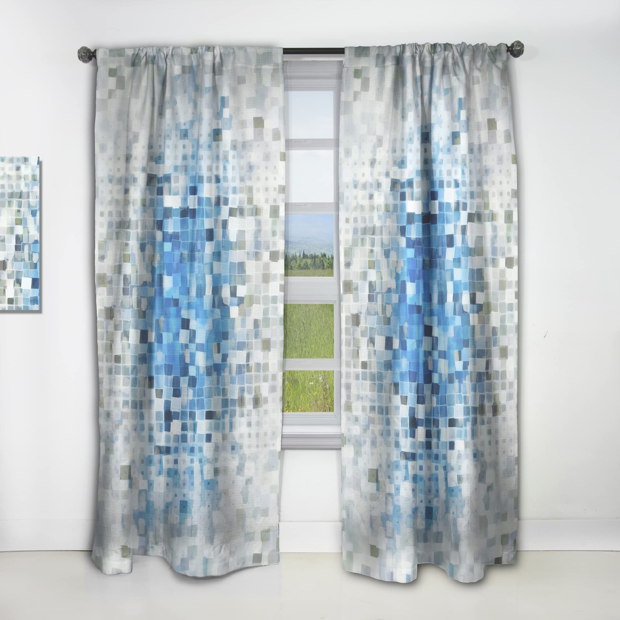 Rideaux géométriques à pois bleus DesignQ pour cacher le vis-à-vis