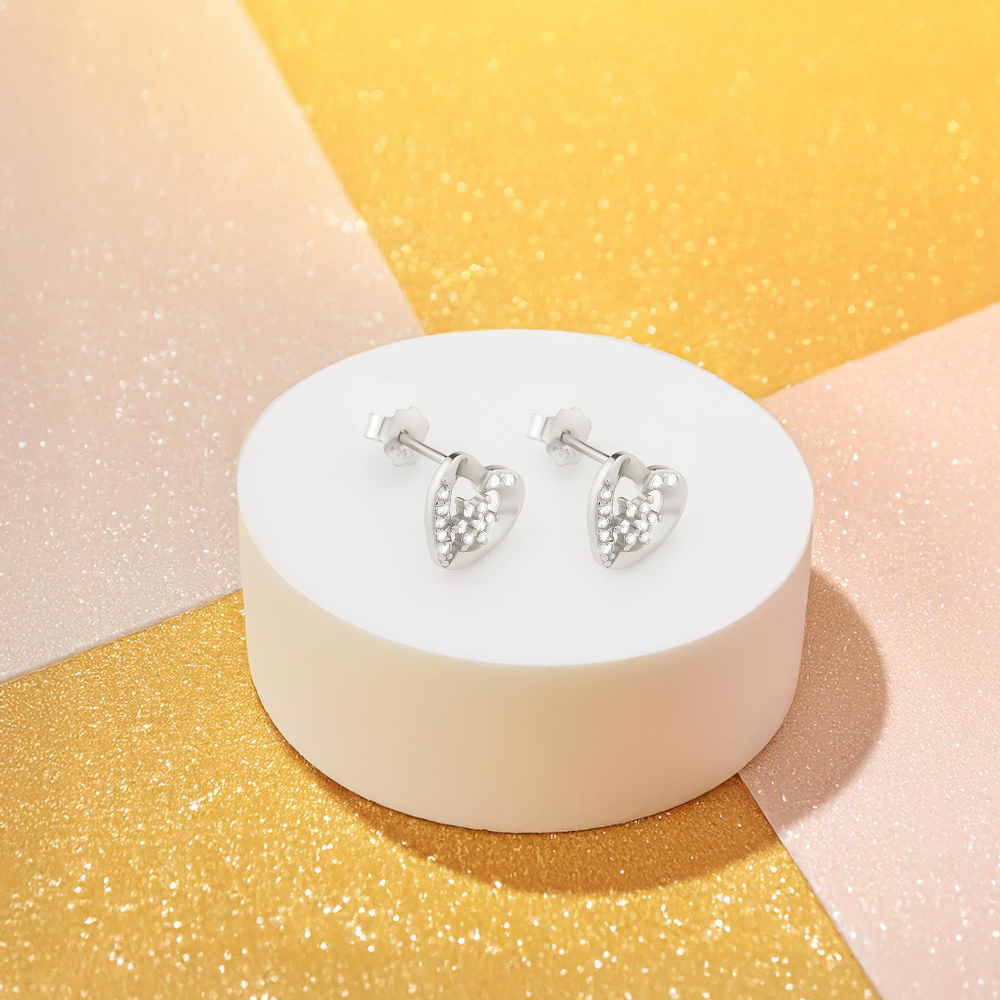 SOFIA MILANI - Pendientes para Mujeres en Plata de Ley 925 - con Circonitas - Pendiente de Botón de Corazón